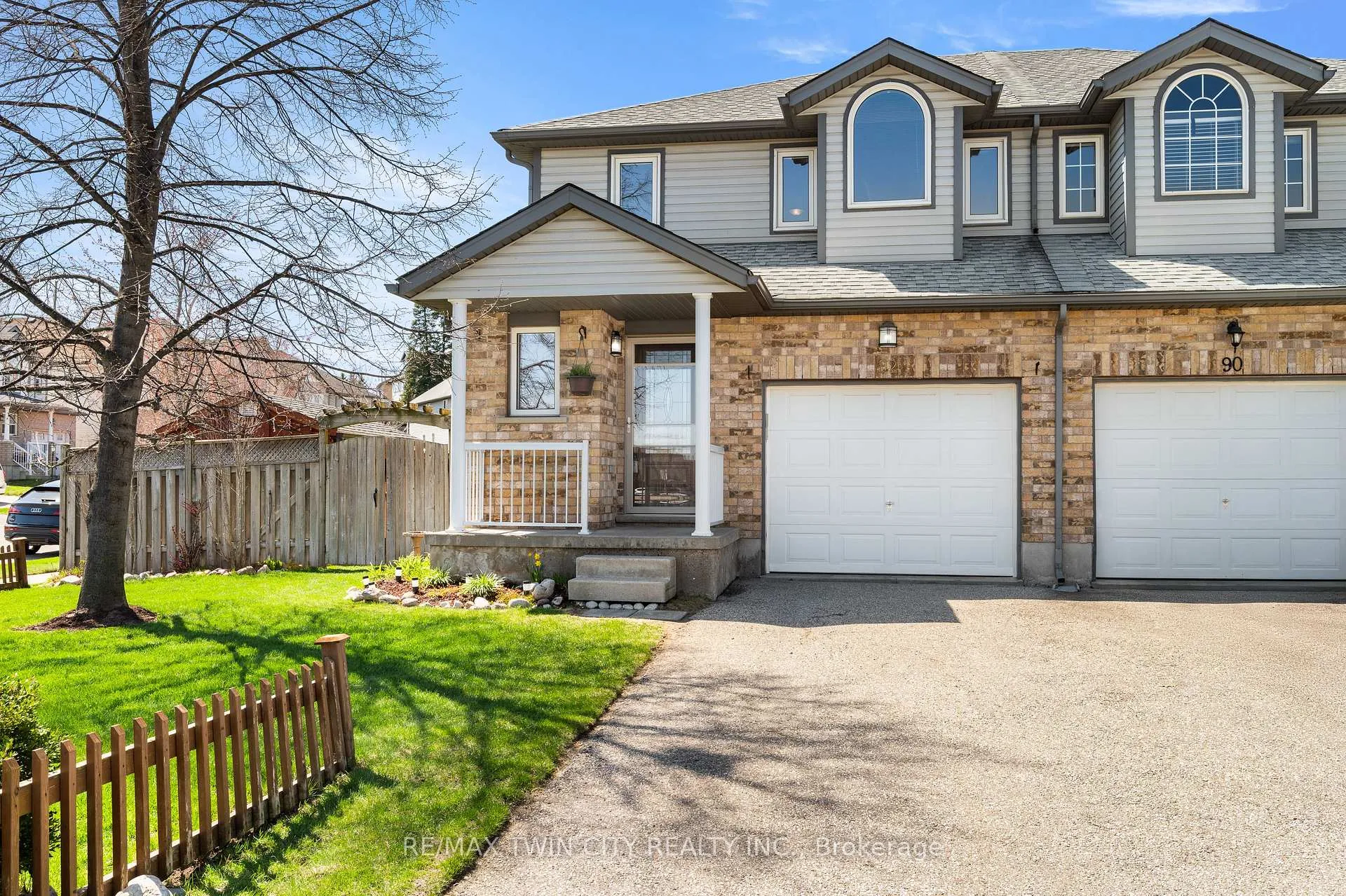 Front of 92 Snowdrop Crescent