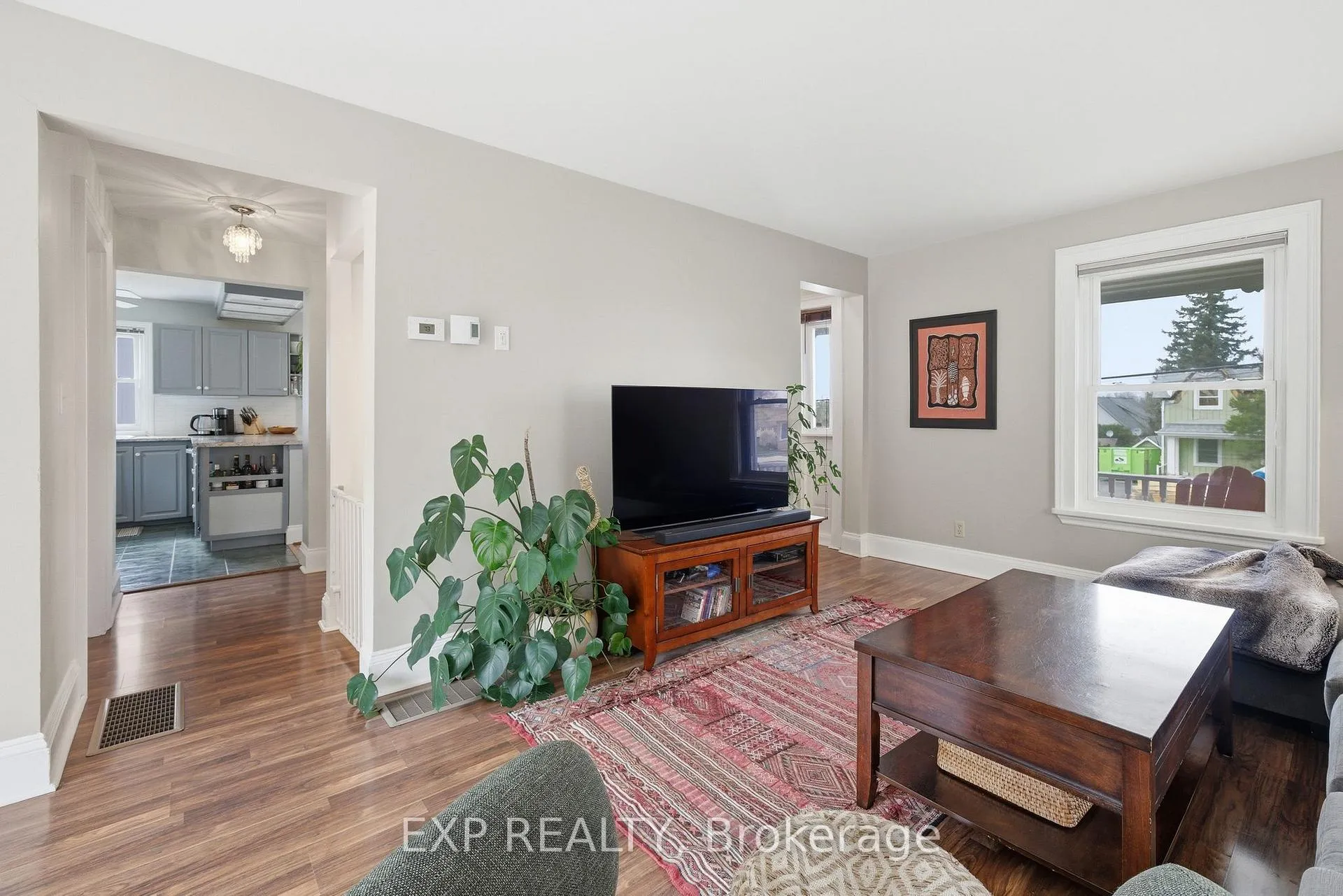 Photo 10 of 17 Cumberland Street, Prince Edward County, Picton Ward — HOMEH