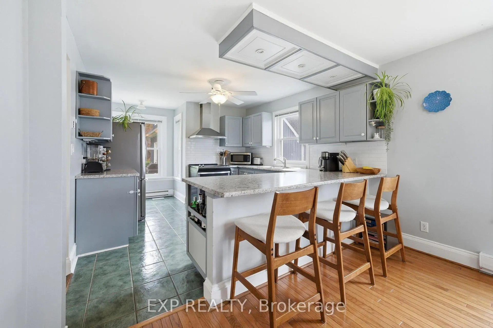 Photo 15 of 17 Cumberland Street, Prince Edward County, Picton Ward — HOMEH