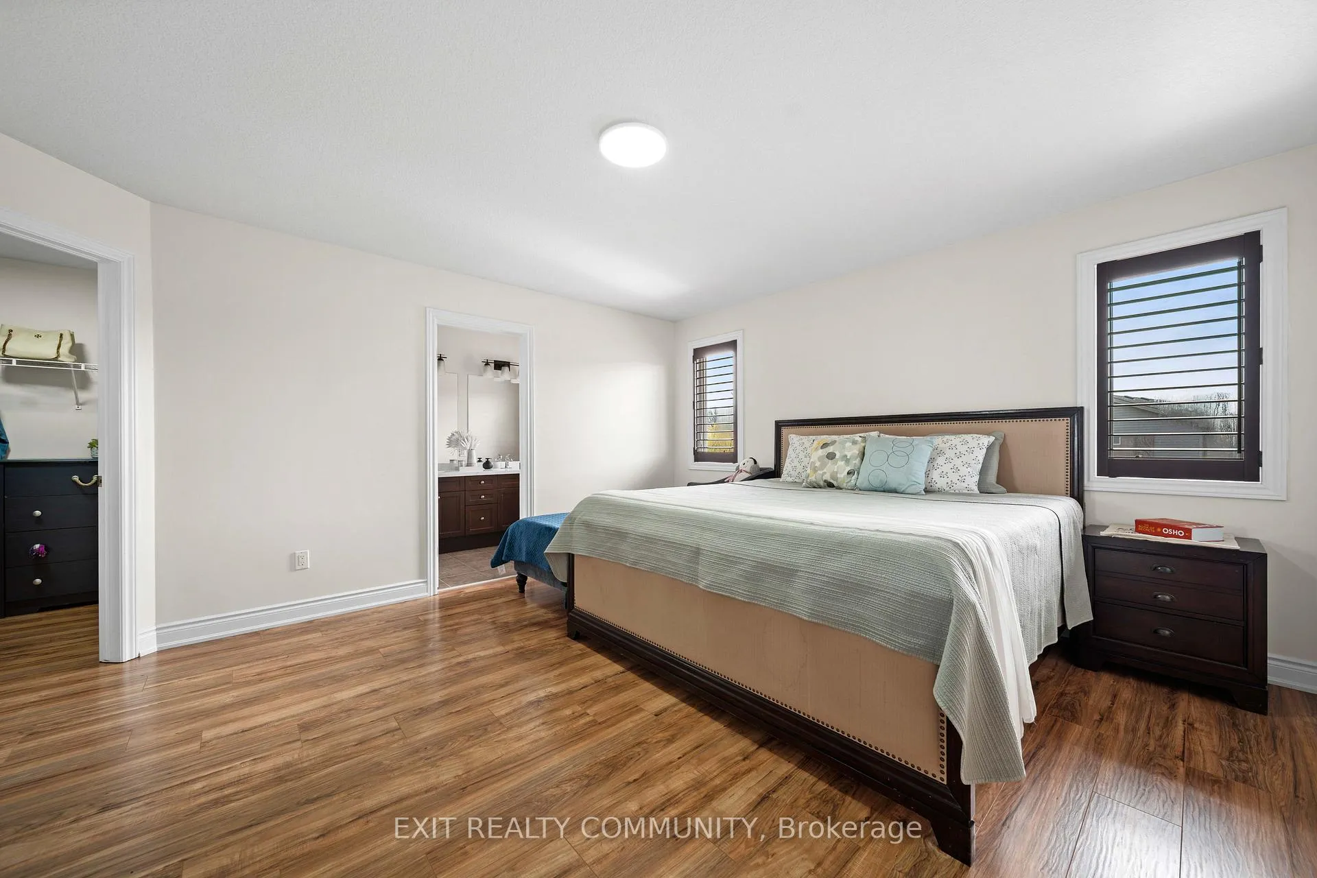 Photo 11 of 1803 Jubilee Drive, London, North E — HOMEH