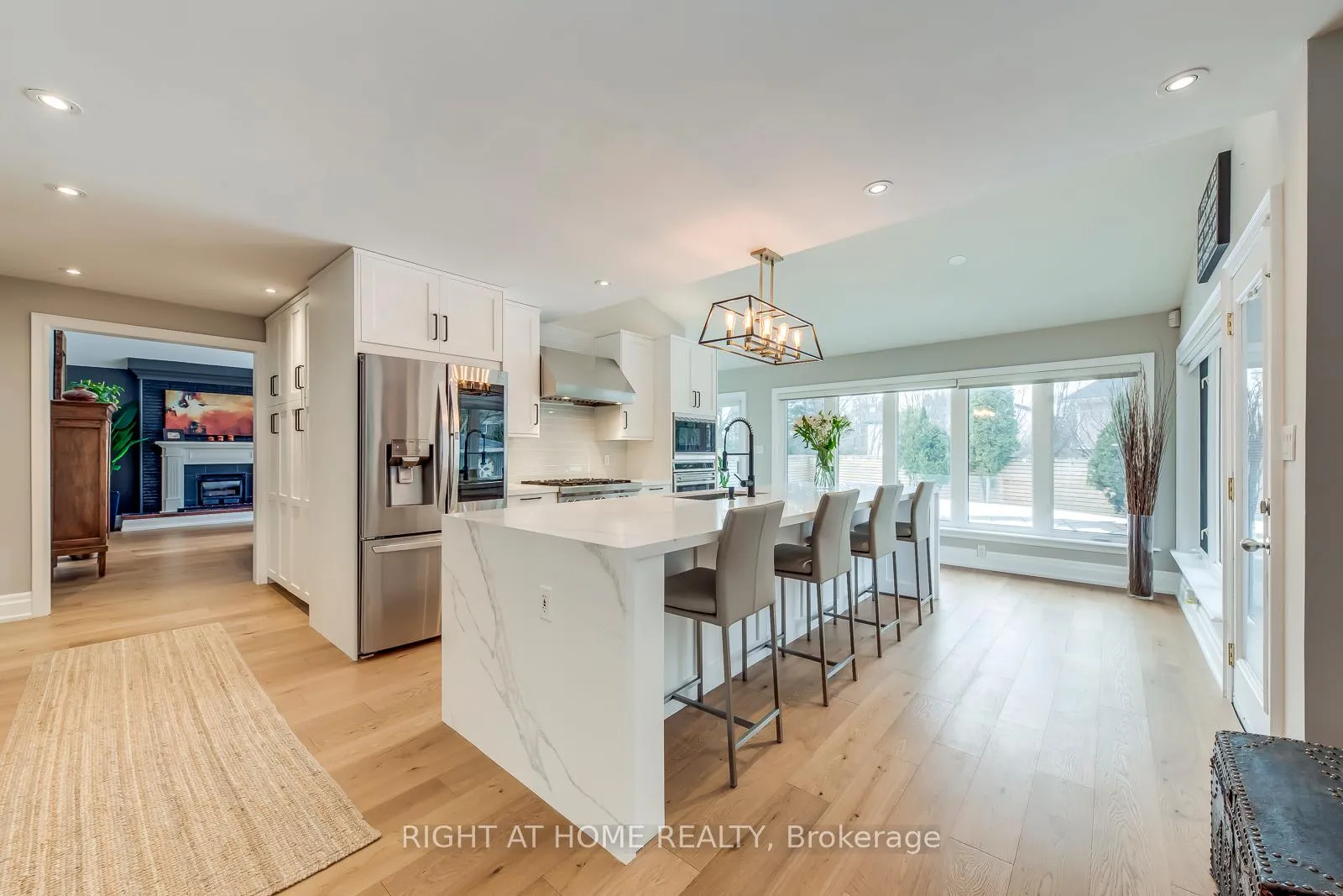 Photo 6 of 204 Walkers Line, Burlington, Roseland — HOMEH