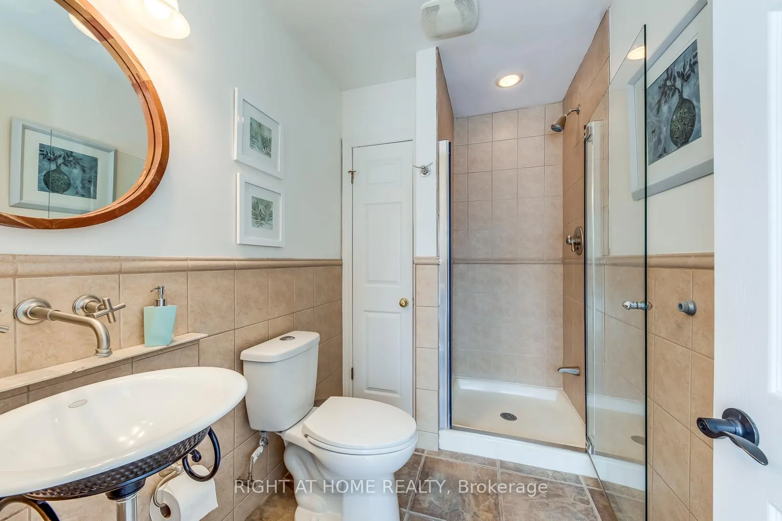 Photo 19 of 204 Walkers Line, Burlington, Roseland — HOMEH
