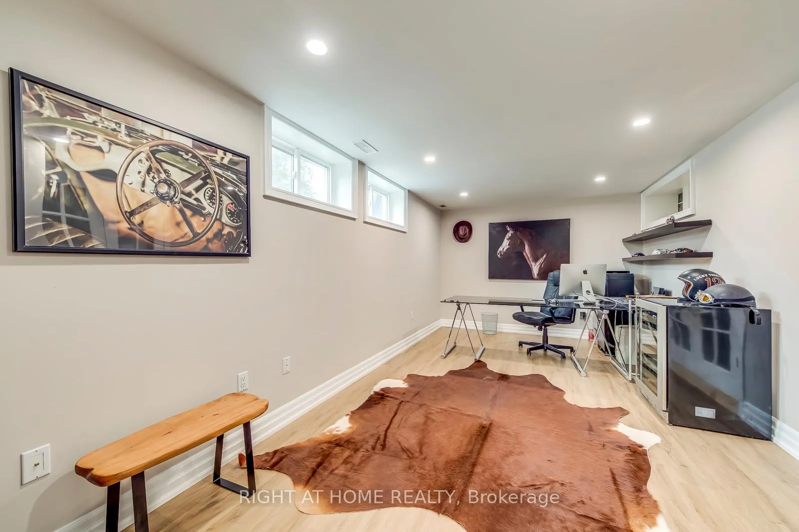 Photo 39 of 204 Walkers Line, Burlington, Roseland — HOMEH