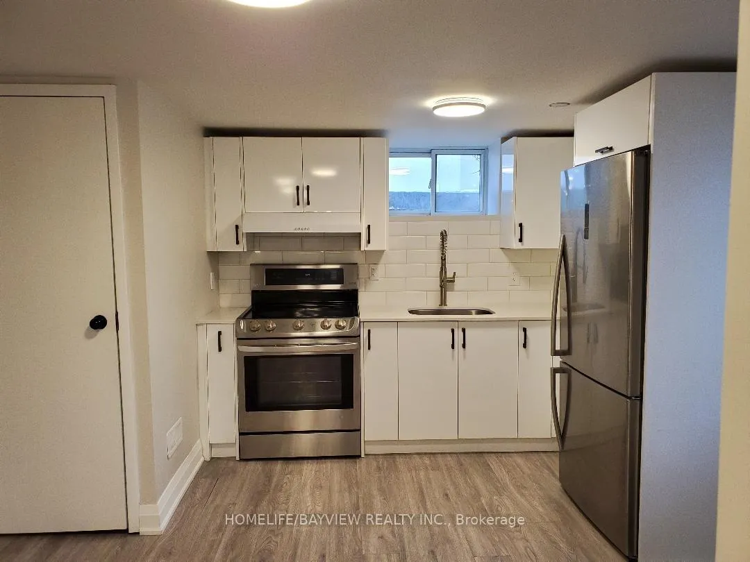 Photo 3 of Unit (Basem), 100 Steeles Avenue, Markham, Grandview — HOMEH