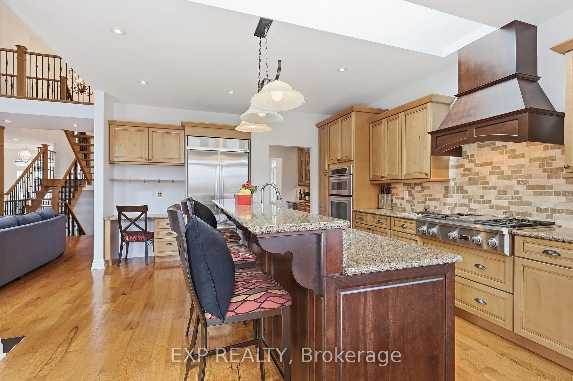 Photo 12 of 583 Park Crescent, Pickering, West Shore — HOMEH