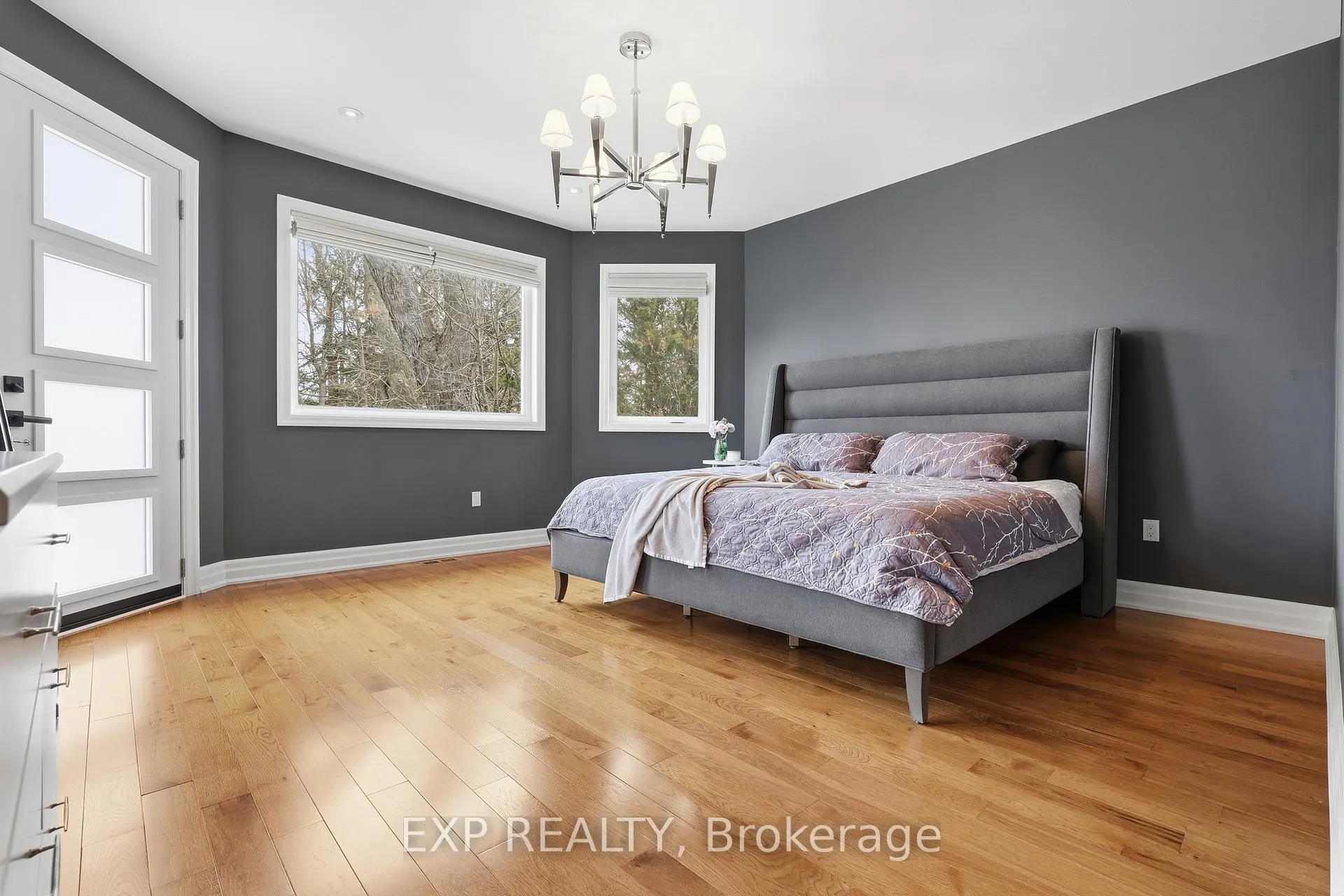 Photo 19 of 583 Park Crescent, Pickering, West Shore — HOMEH