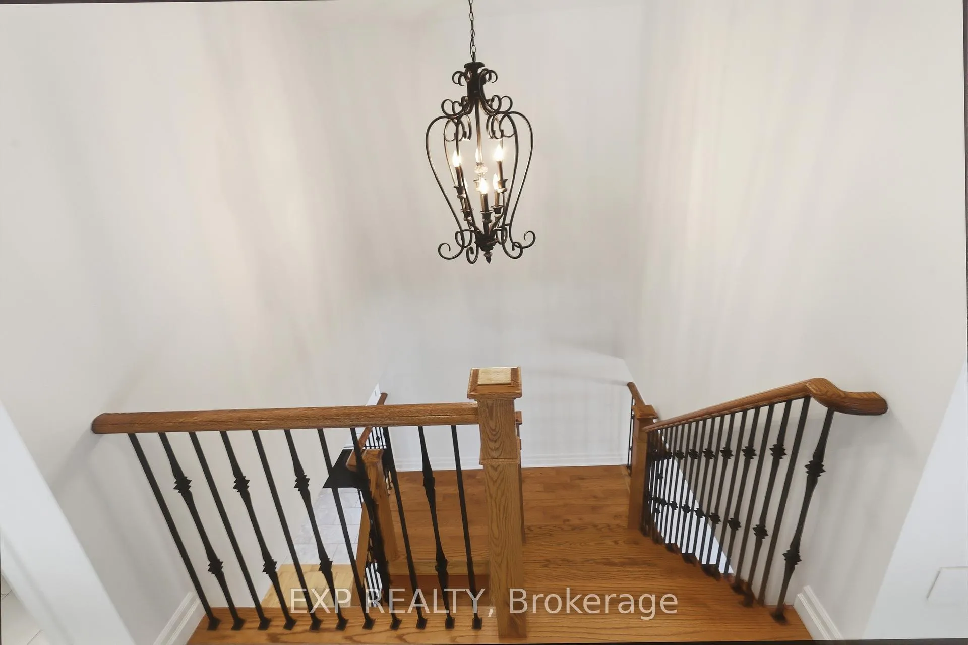 Photo 30 of 583 Park Crescent, Pickering, West Shore — HOMEH