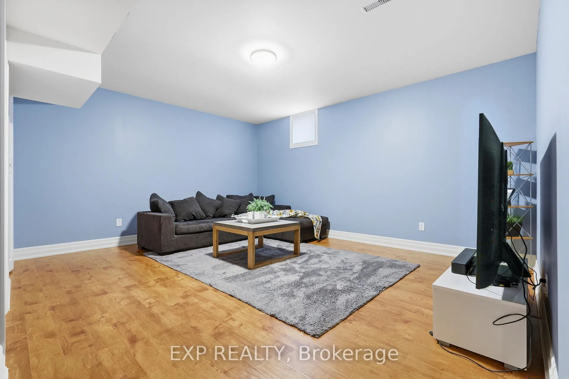 Photo 31 of 583 Park Crescent, Pickering, West Shore — HOMEH