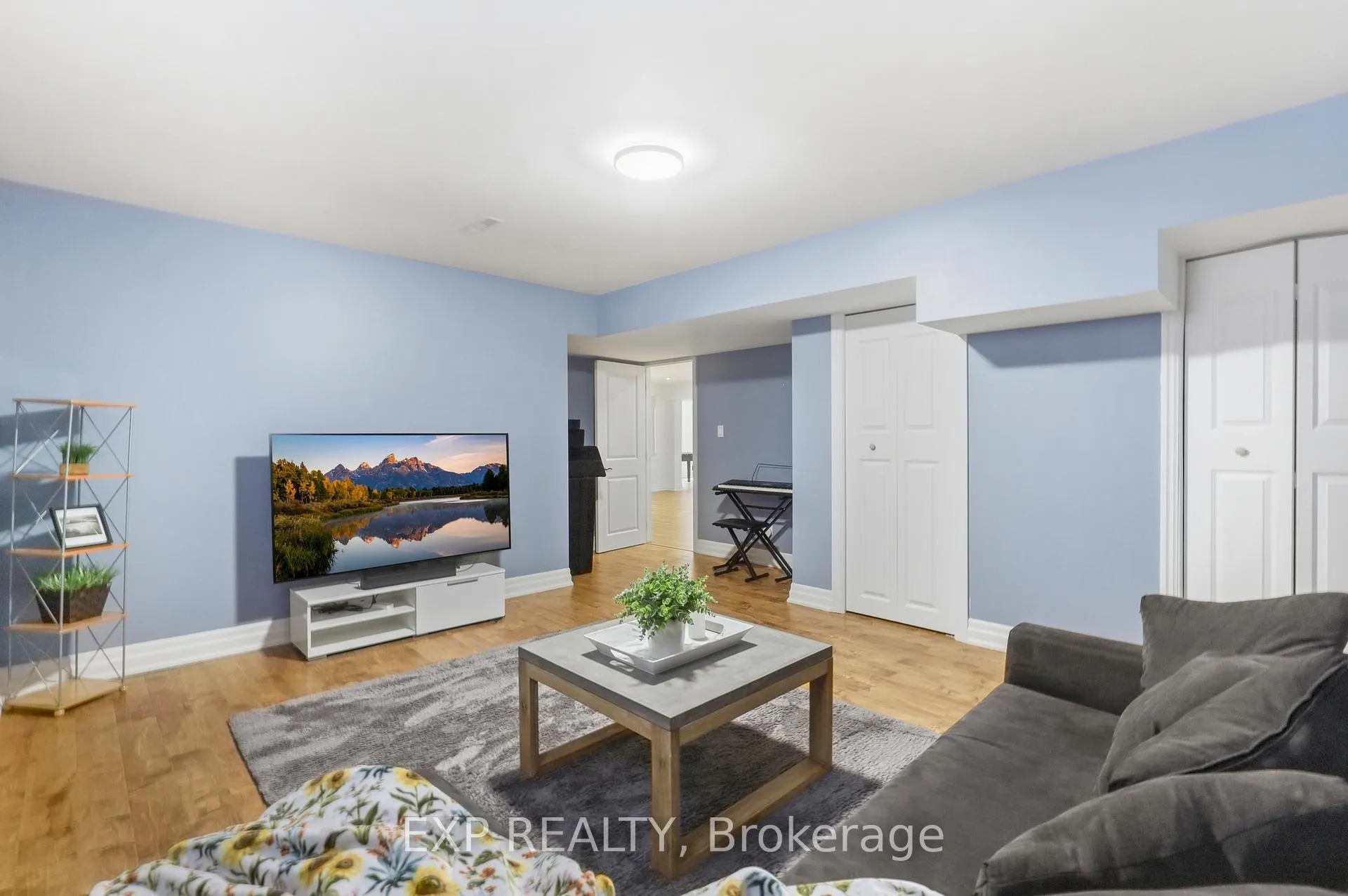 Photo 32 of 583 Park Crescent, Pickering, West Shore — HOMEH