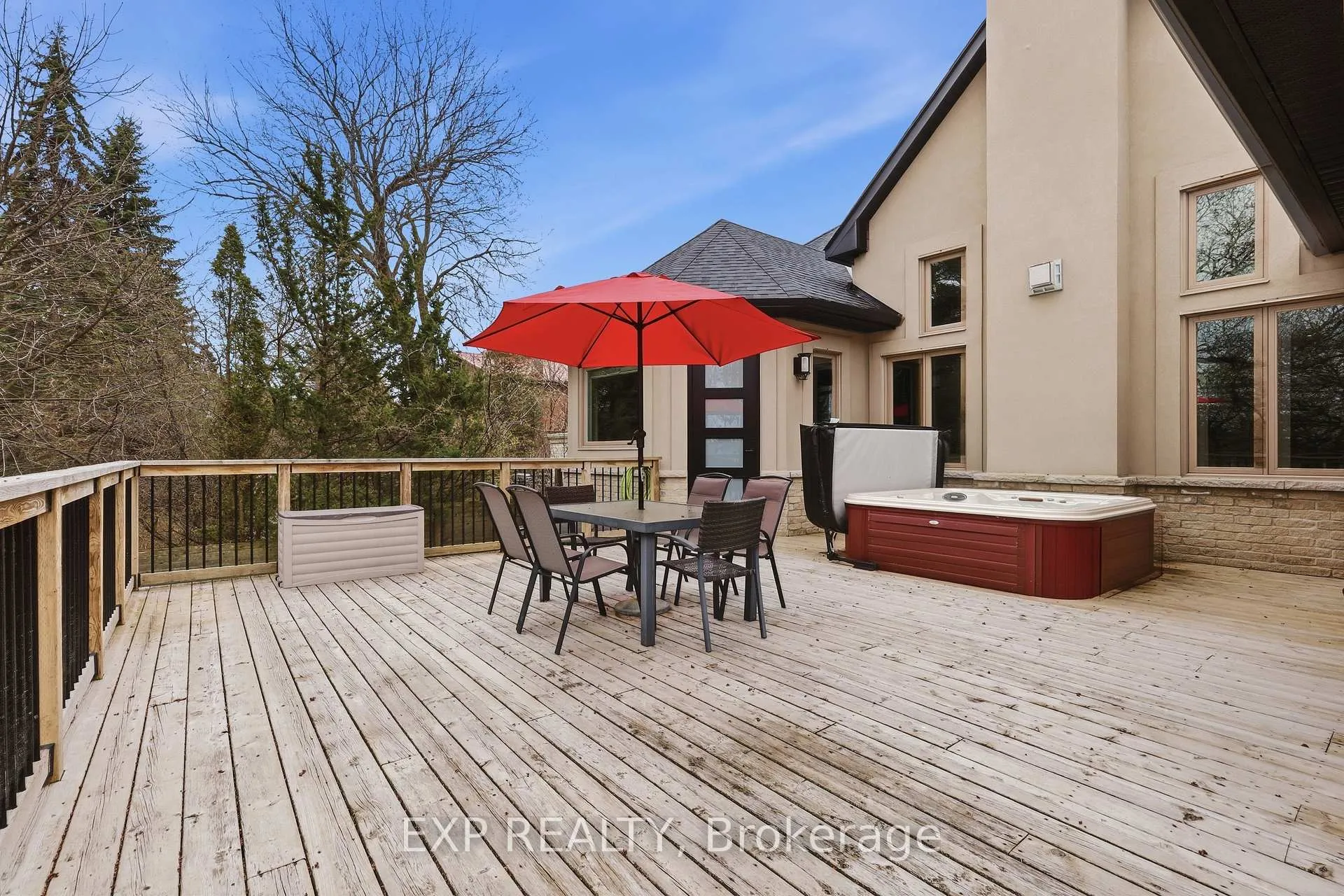 Photo 39 of 583 Park Crescent, Pickering, West Shore — HOMEH