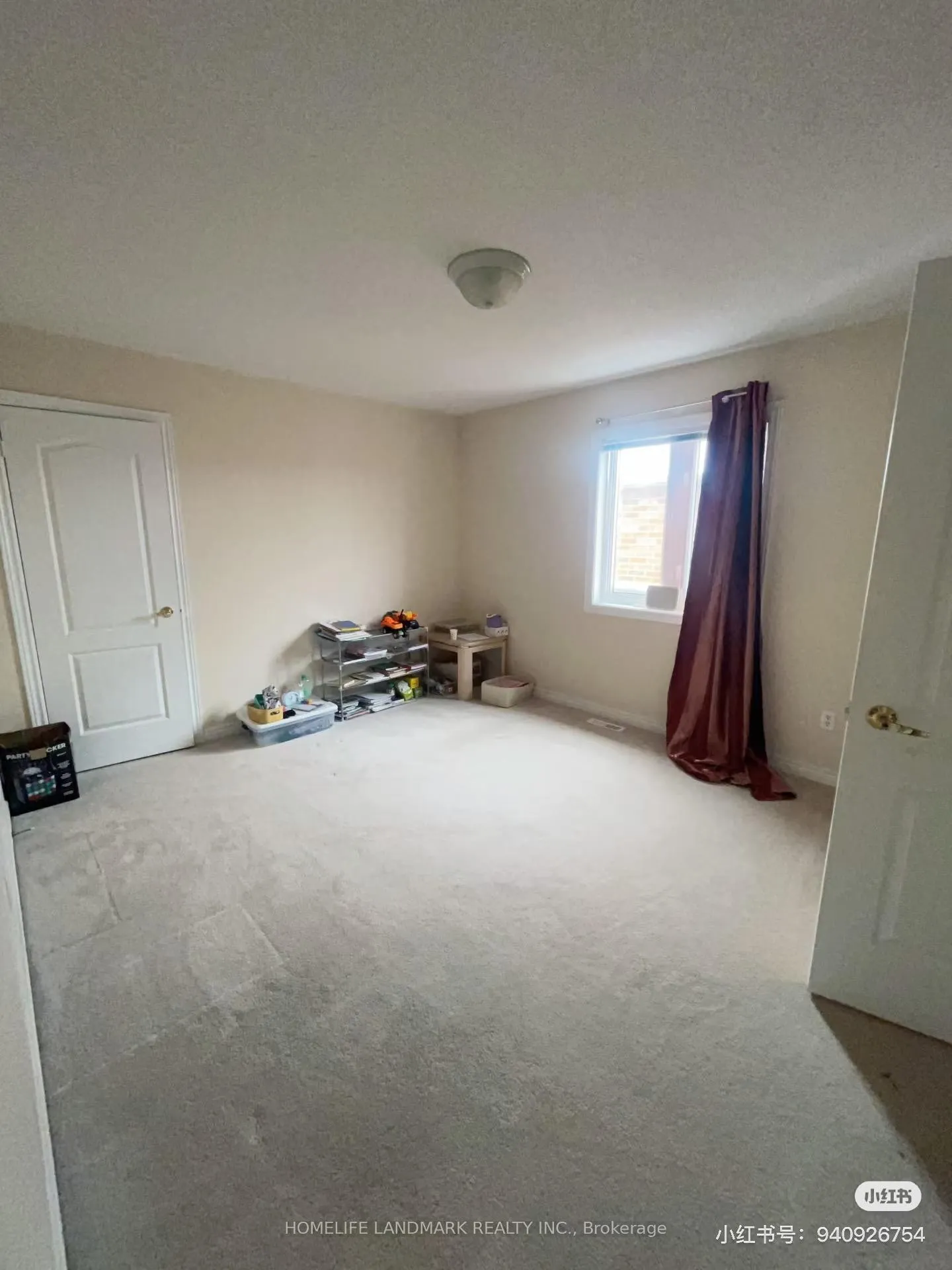 Photo 8 of 9 Alfred Paterson Drive, Markham, Greensborough — HOMEH