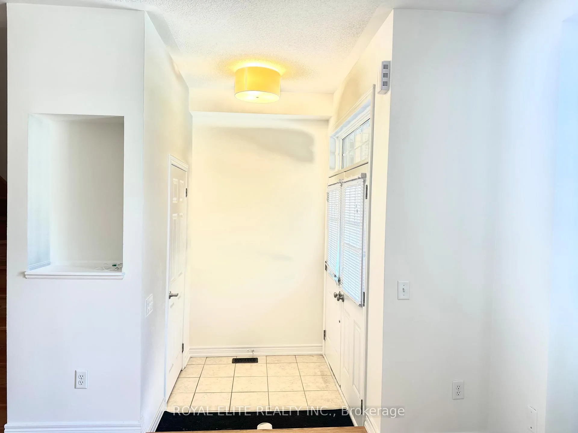 Photo 2 of 51 Locust Terrace, Markham, Wismer — HOMEH