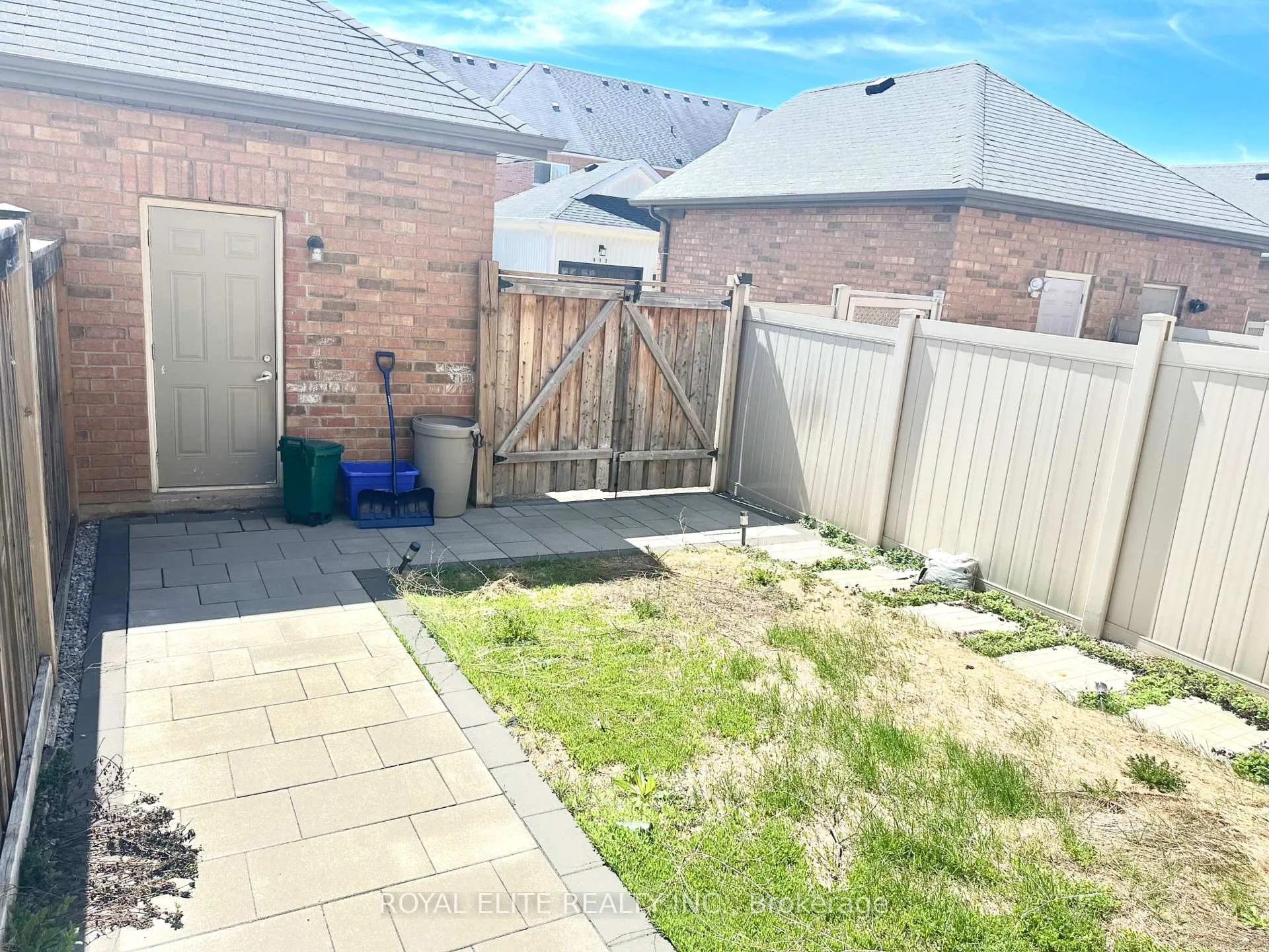 Photo 31 of 51 Locust Terrace, Markham, Wismer — HOMEH