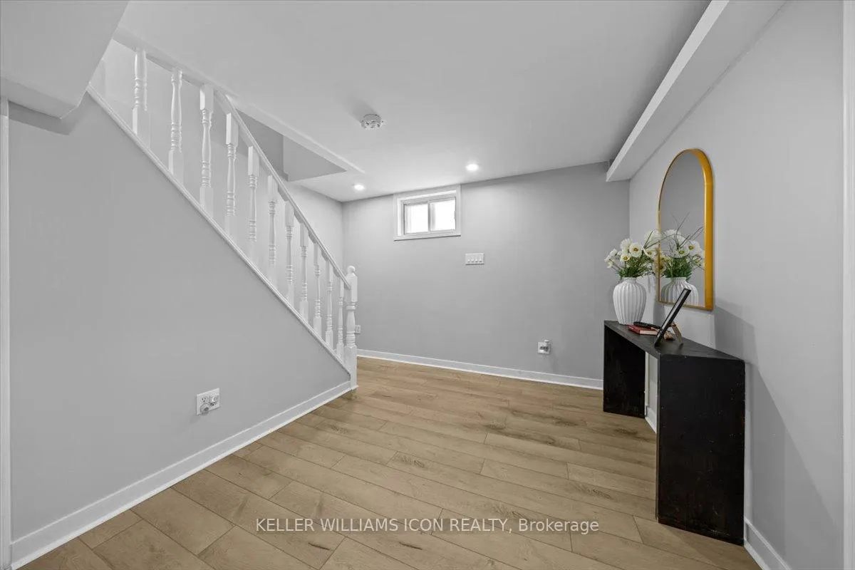 Photo 22 of 45 Epworth Avenue, Ottawa, Meadowlands/St. Claire Gardens — HOMEH