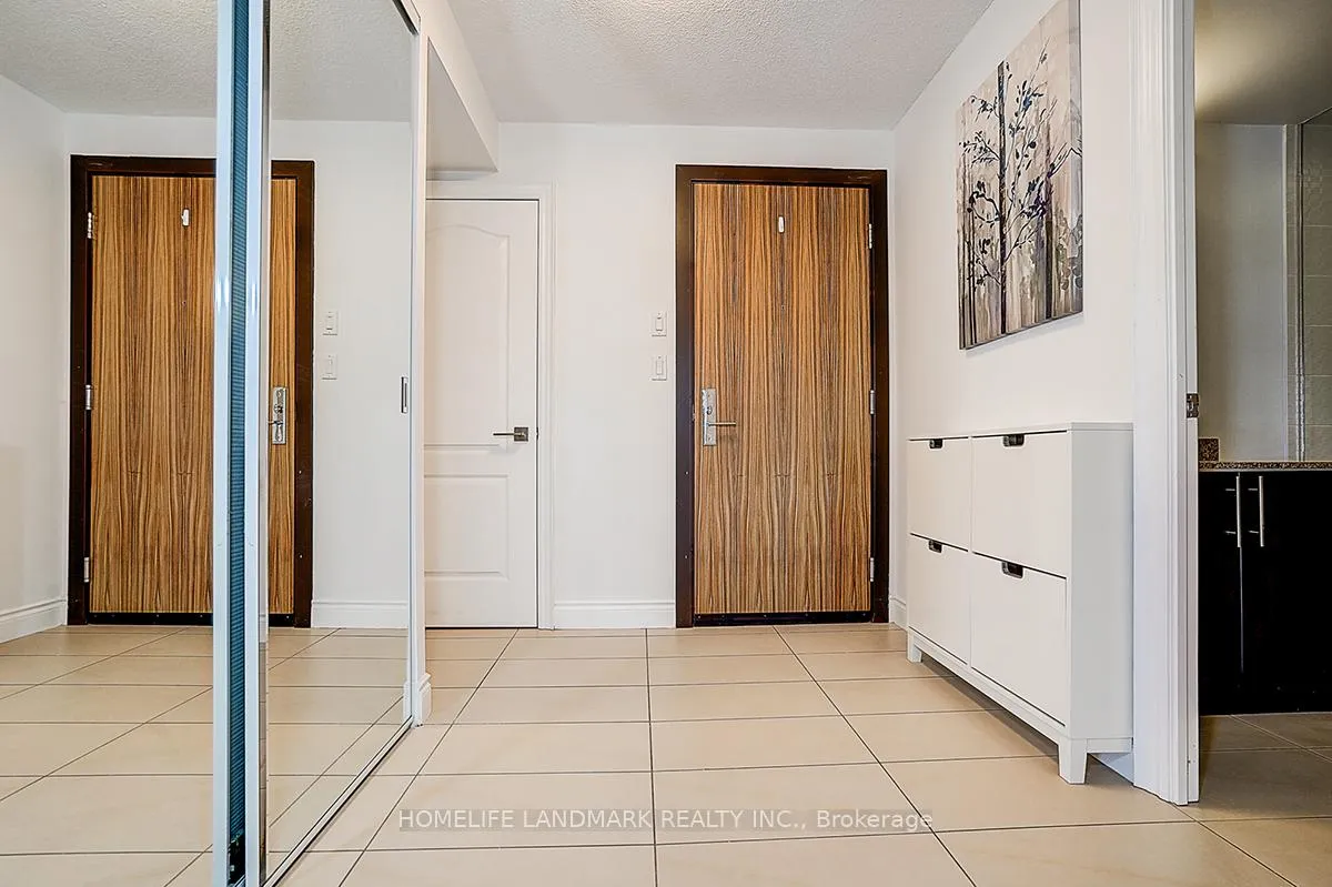 Photo 4 of Unit 815, 50 Clegg Road, Markham, Unionville — HOMEH