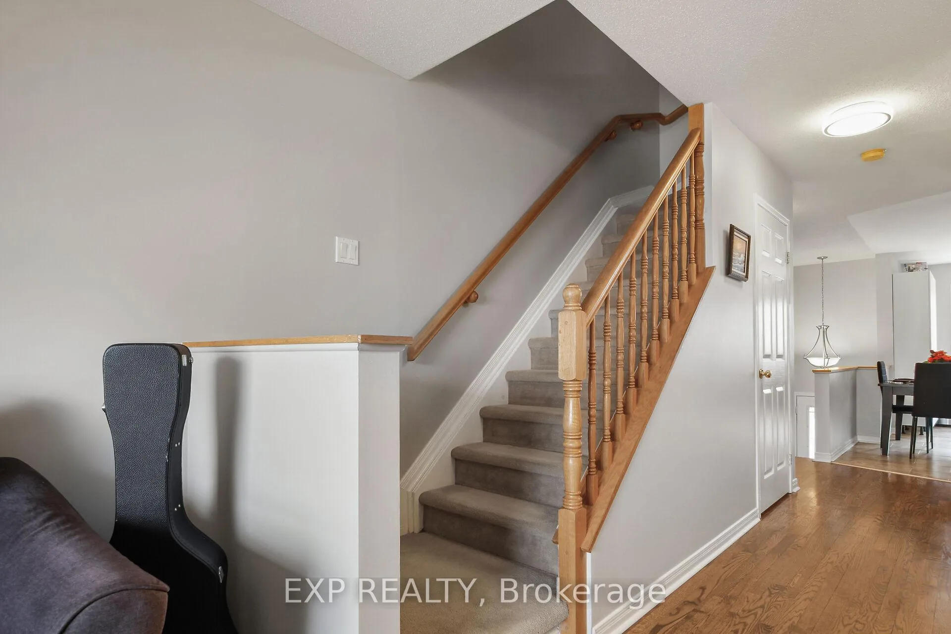 Photo 20 of 321 Wiffen Private, Ottawa, Westcliffe Estates — HOMEH