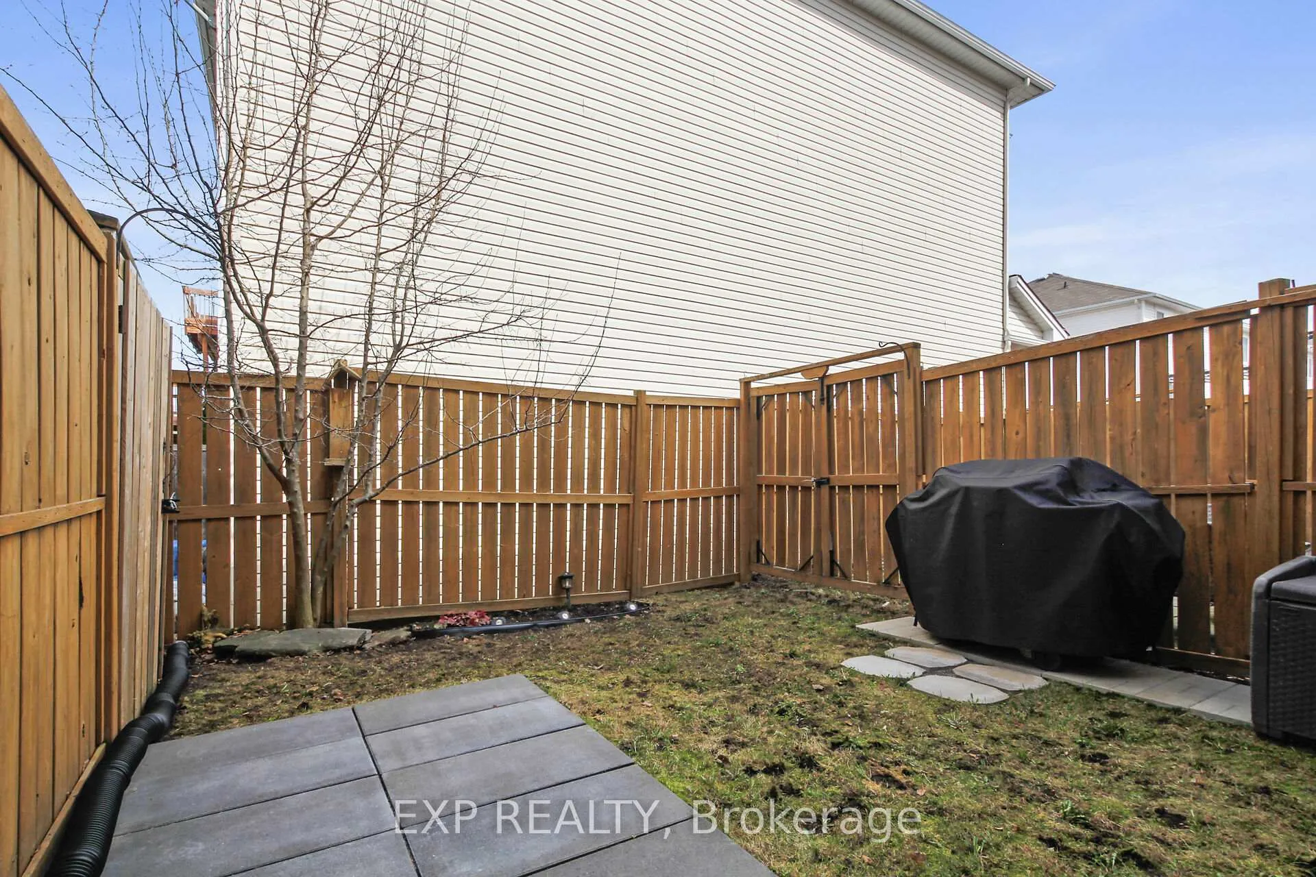 Photo 39 of 321 Wiffen Private, Ottawa, Westcliffe Estates — HOMEH
