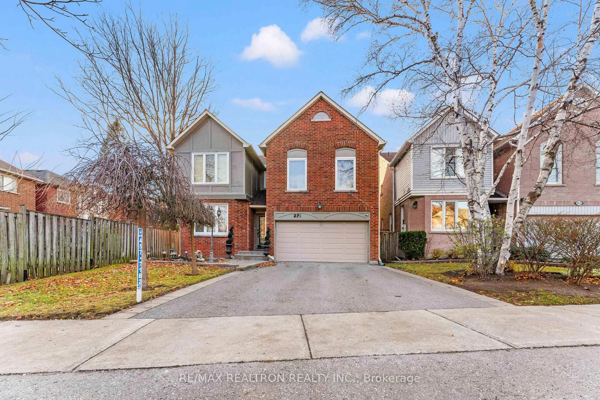 Photo 1 of 271 Rose Green Drive, Vaughan, Uplands — HOMEH