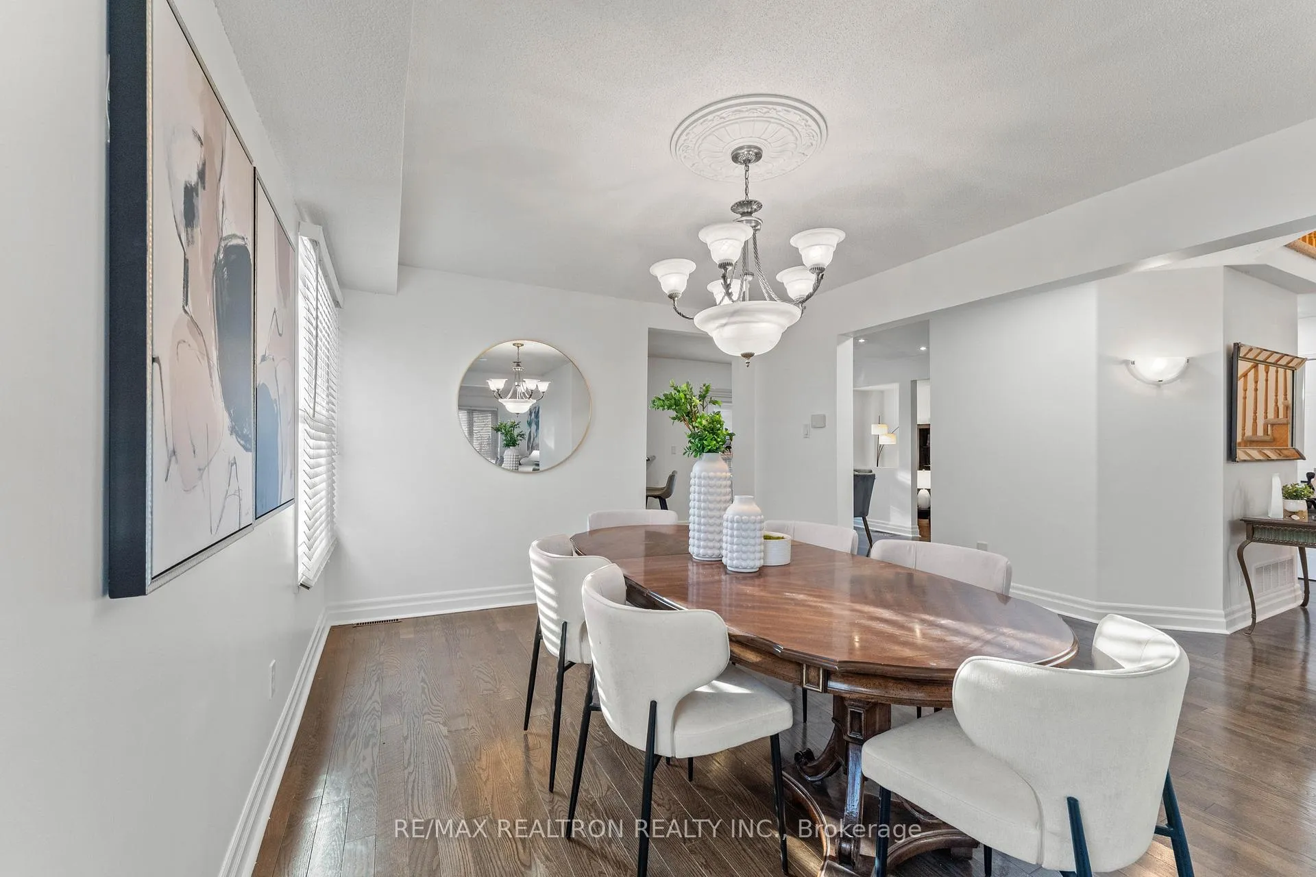 Photo 6 of 271 Rose Green Drive, Vaughan, Uplands — HOMEH