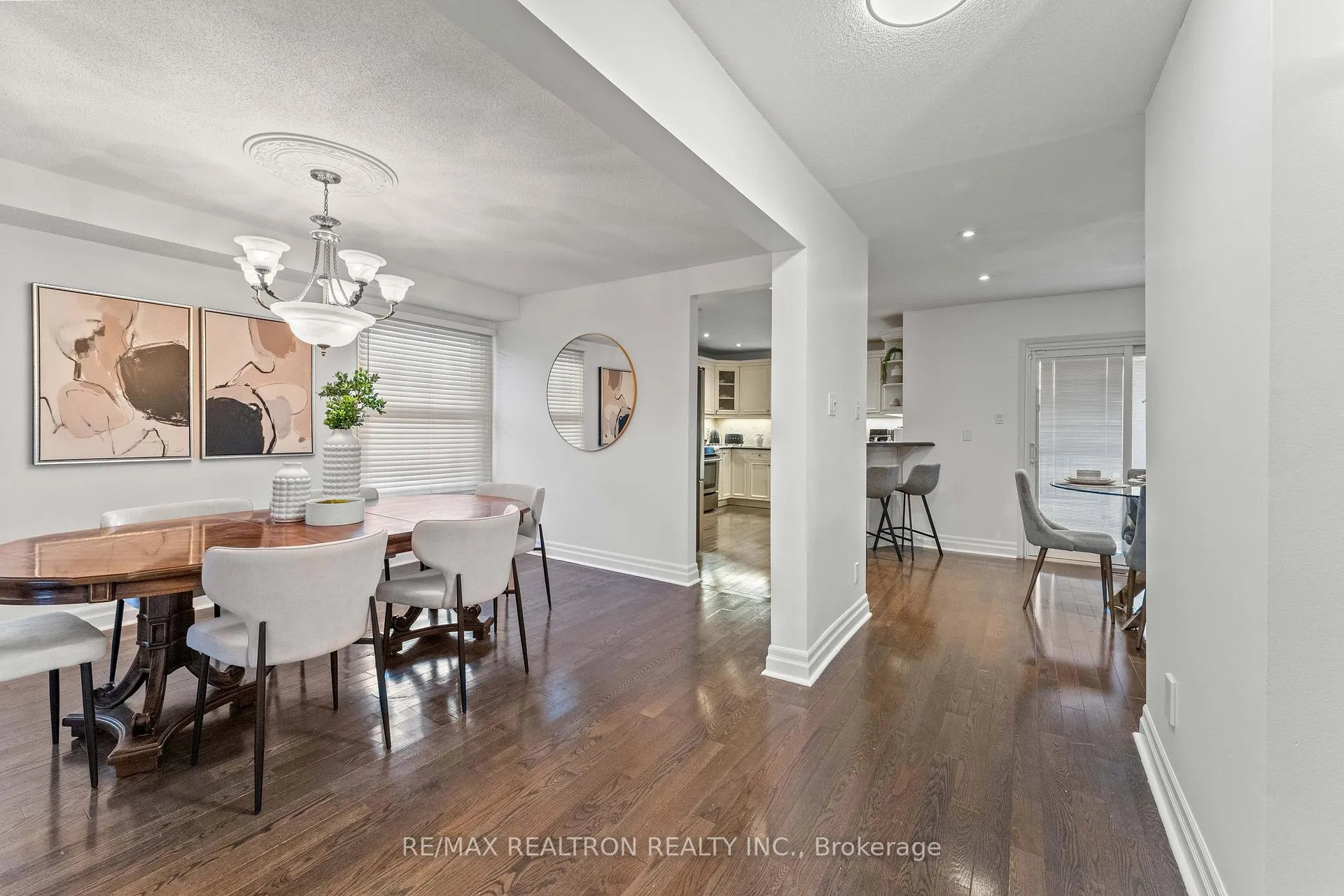 Photo 9 of 271 Rose Green Drive, Vaughan, Uplands — HOMEH