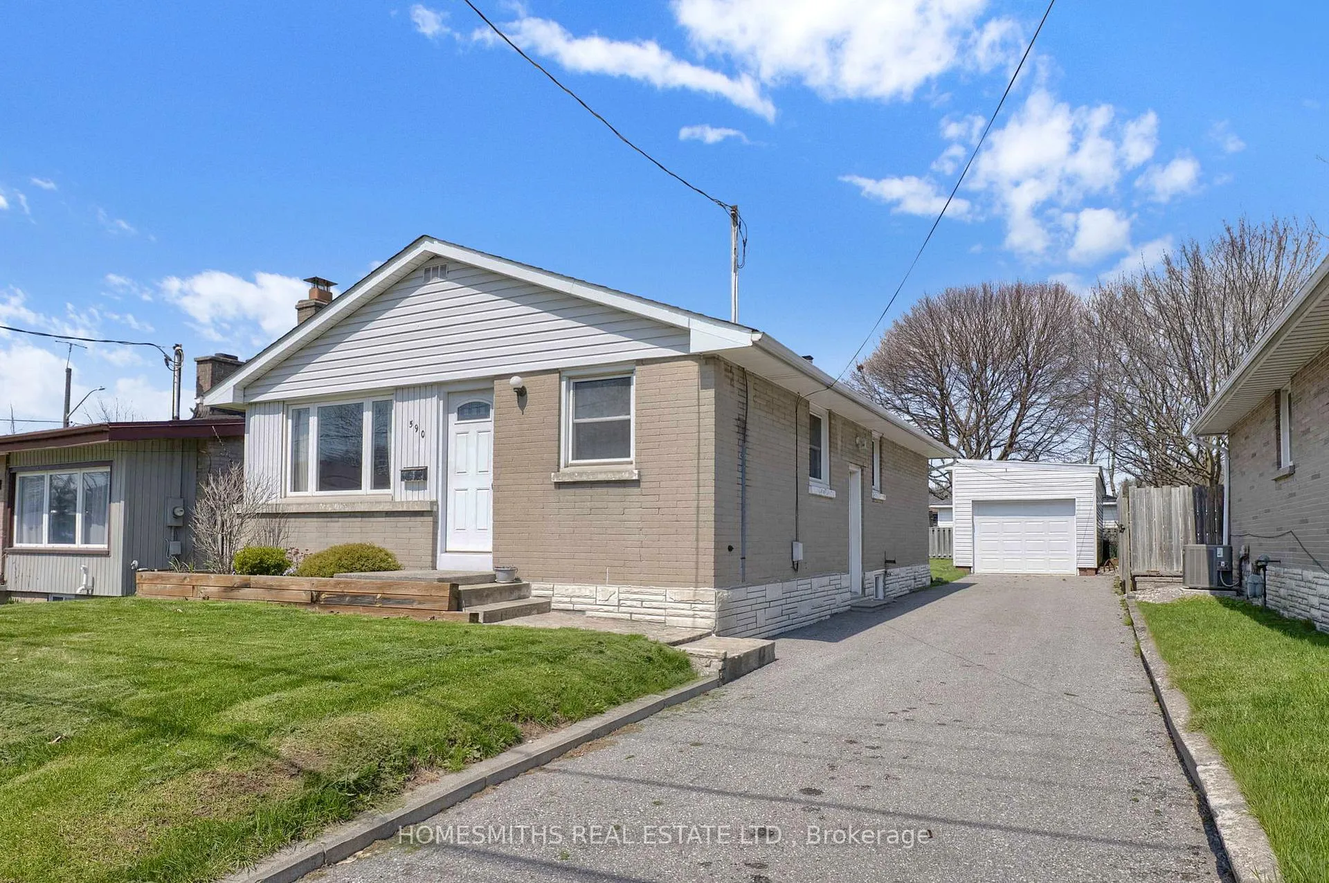 Photo 2 of 590 Olive Avenue, Oshawa, Donevan — HOMEH