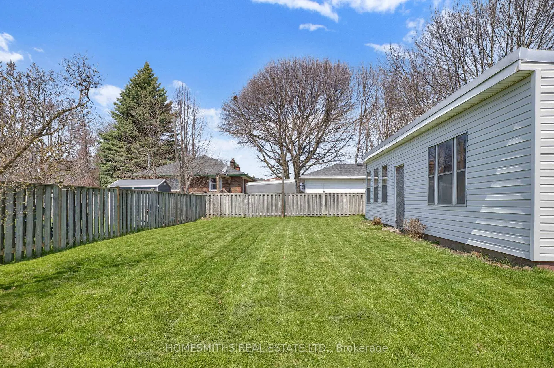 Photo 5 of 590 Olive Avenue, Oshawa, Donevan — HOMEH