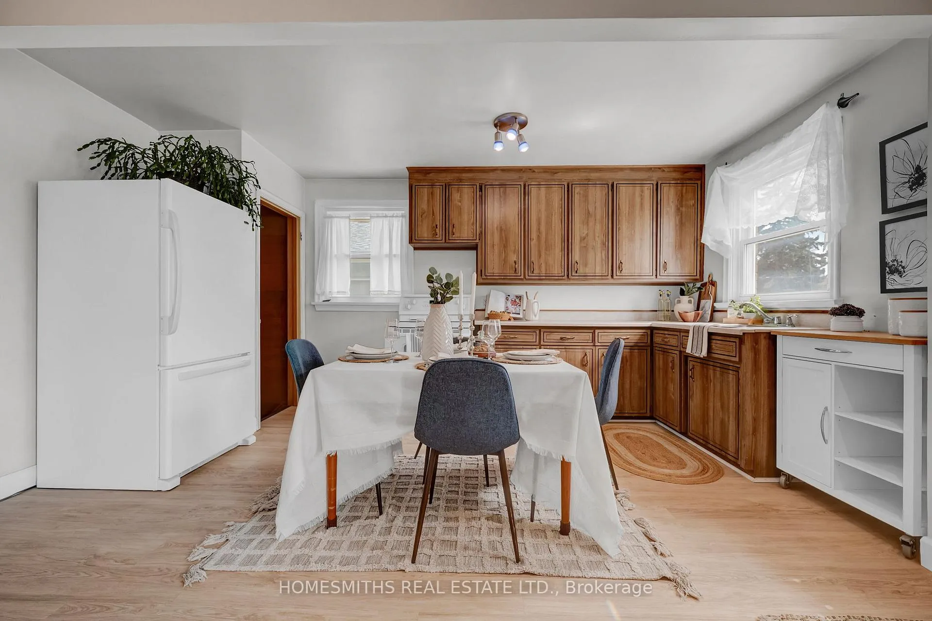 Photo 16 of 590 Olive Avenue, Oshawa, Donevan — HOMEH