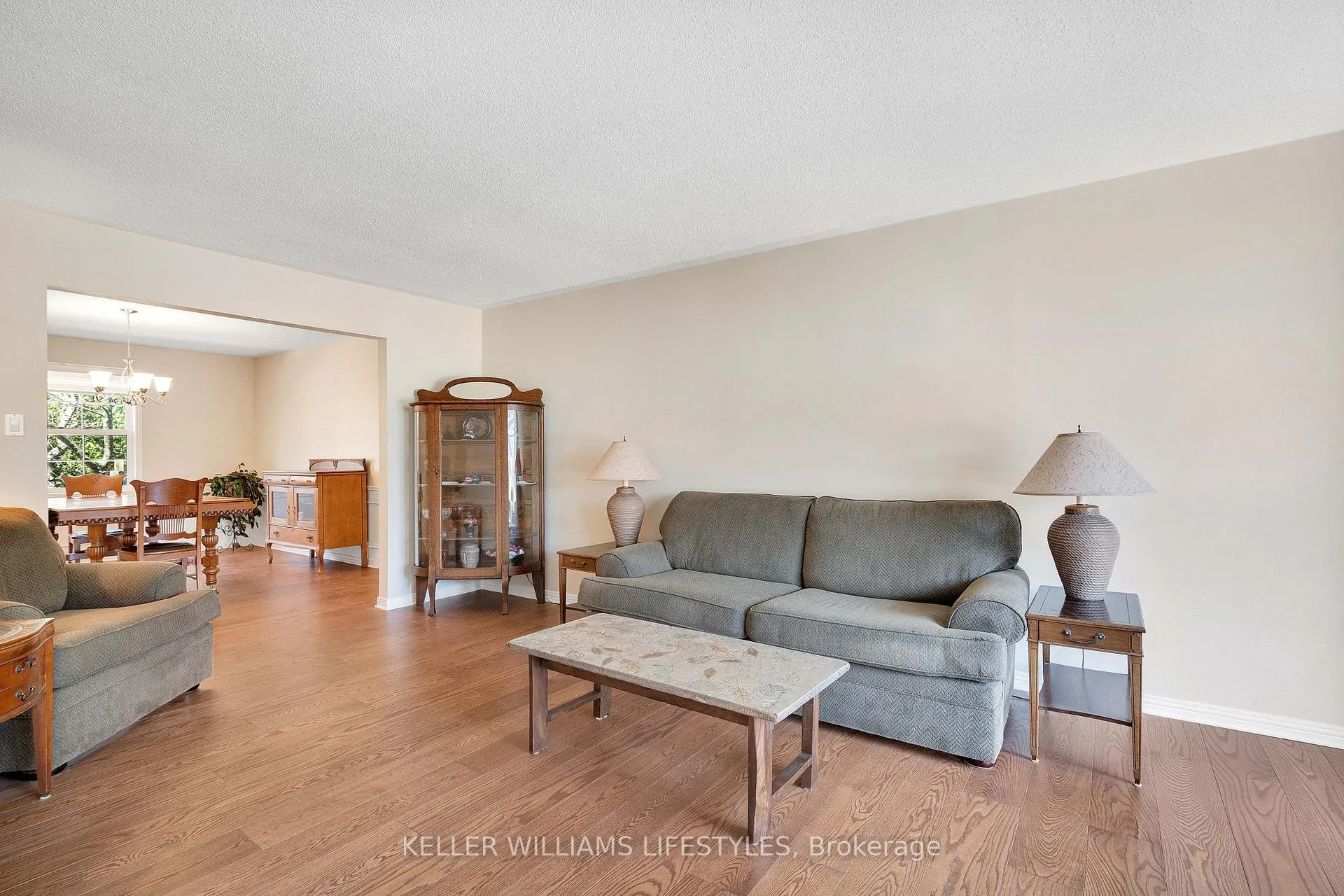 Photo 8 of 62 Fourwinds Road, London, South K — HOMEH