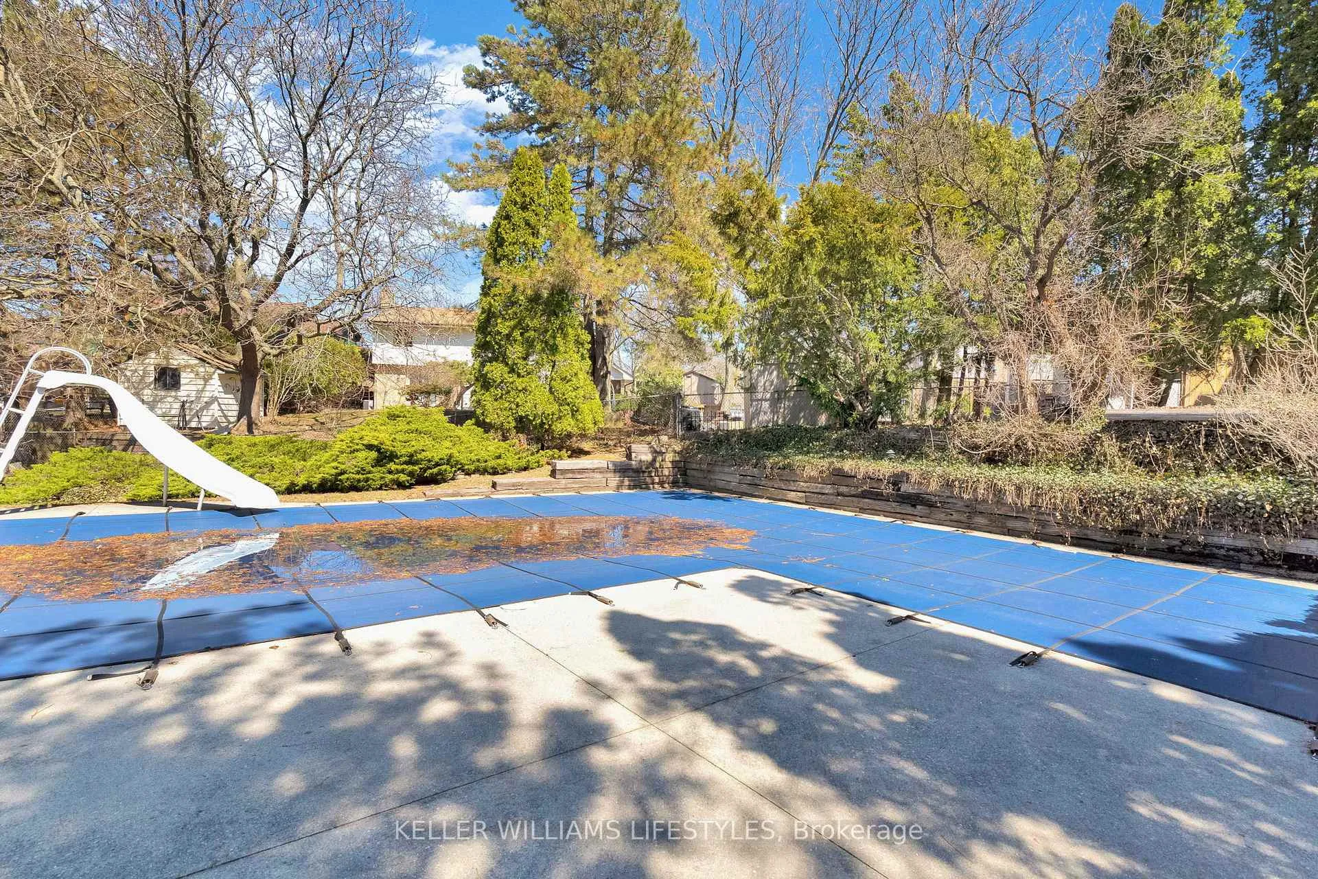 Photo 45 of 62 Fourwinds Road, London, South K — HOMEH