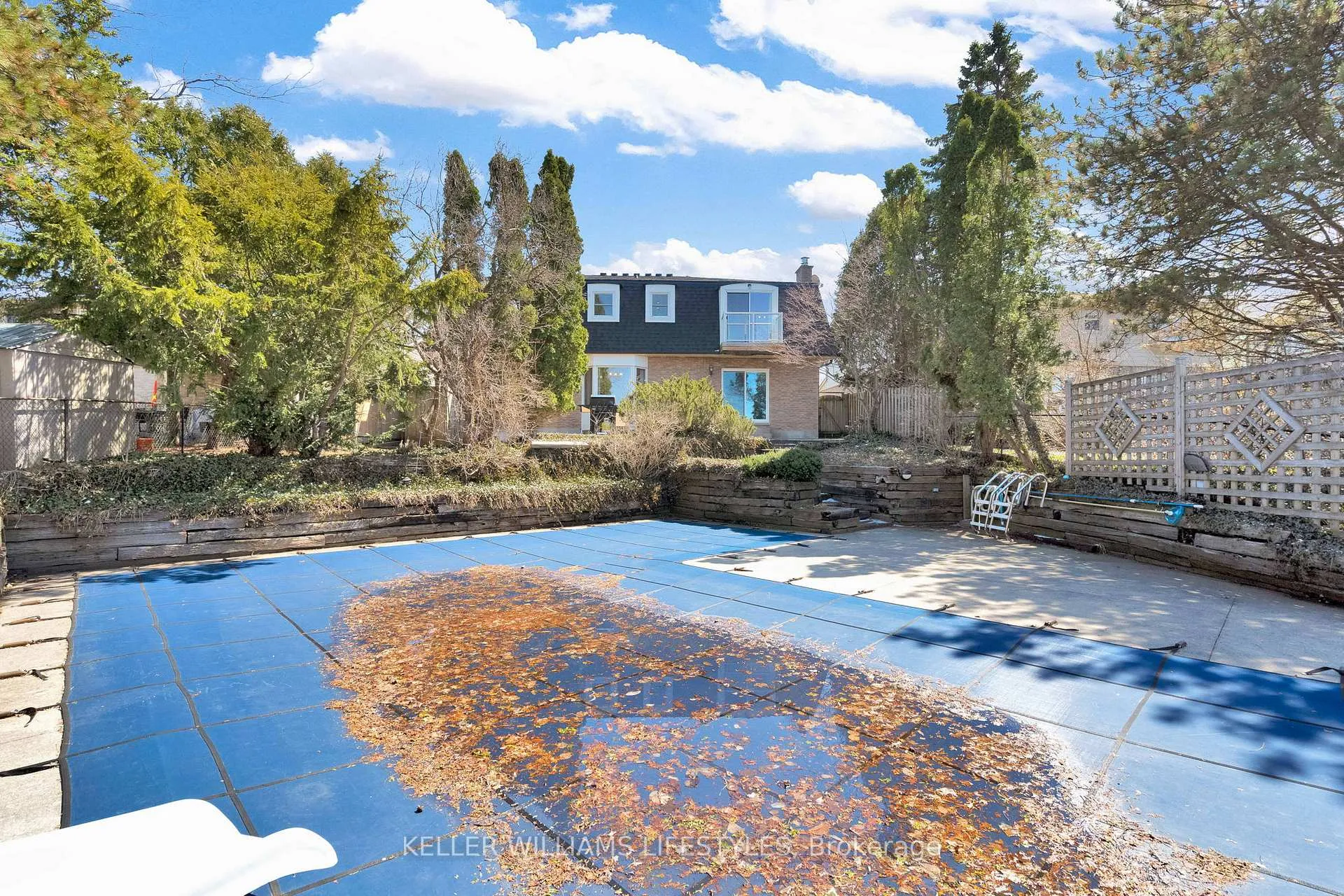Photo 46 of 62 Fourwinds Road, London, South K — HOMEH