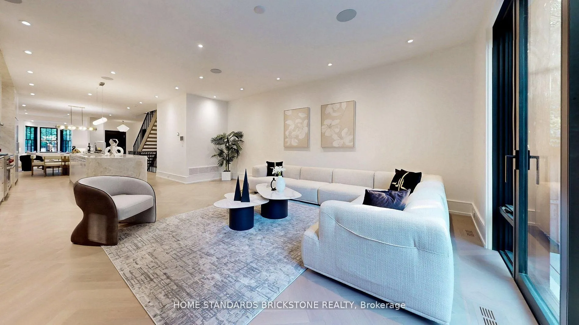 Photo 11 of 38 Elgin Avenue, Toronto, The Annex — HOMEH