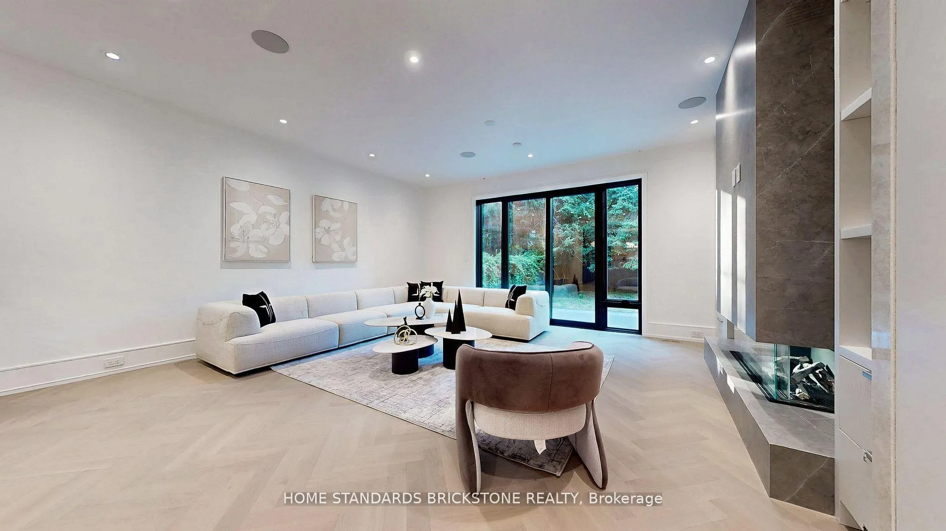 Photo 12 of 38 Elgin Avenue, Toronto, The Annex — HOMEH