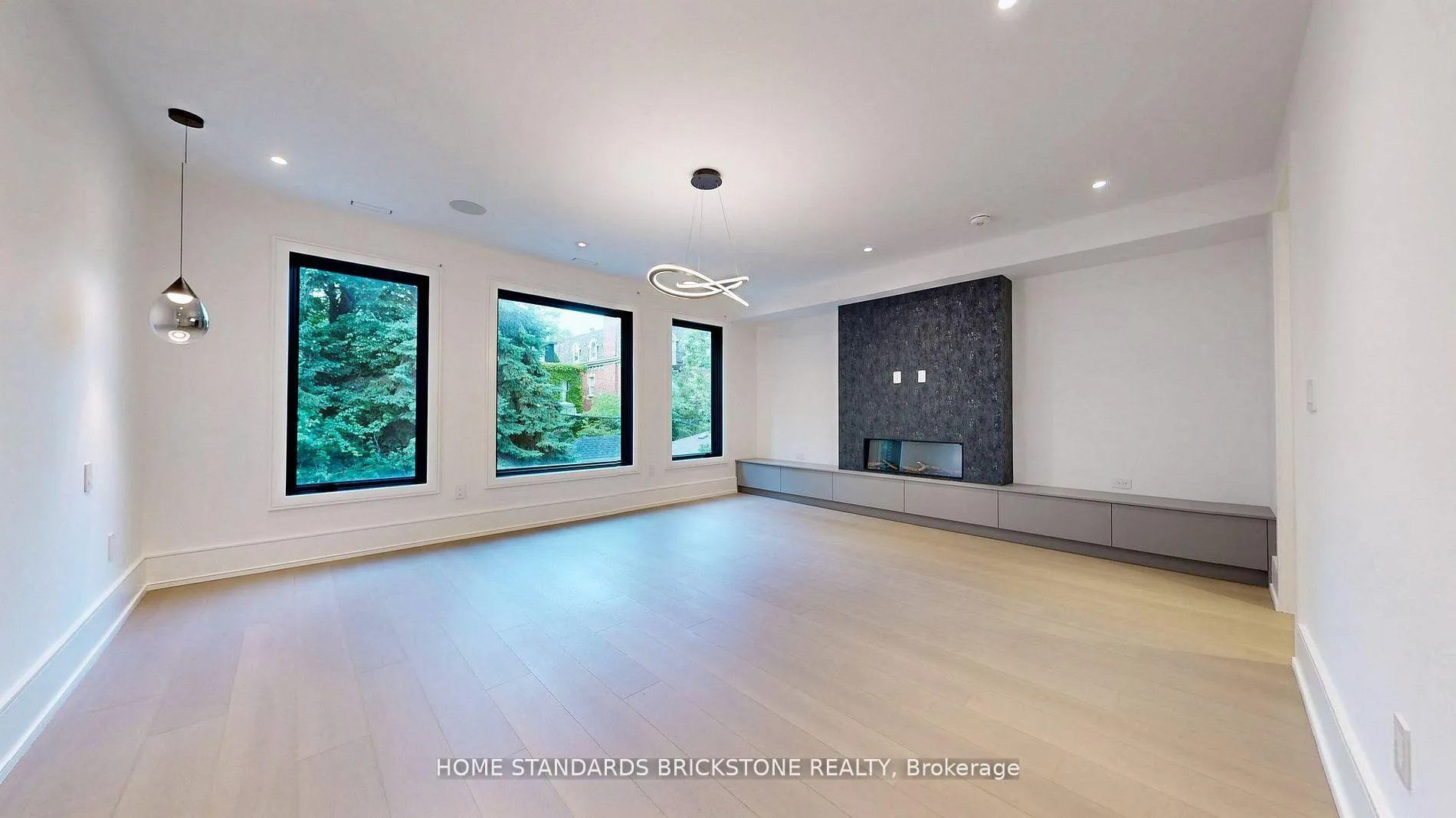 Photo 22 of 38 Elgin Avenue, Toronto, The Annex — HOMEH