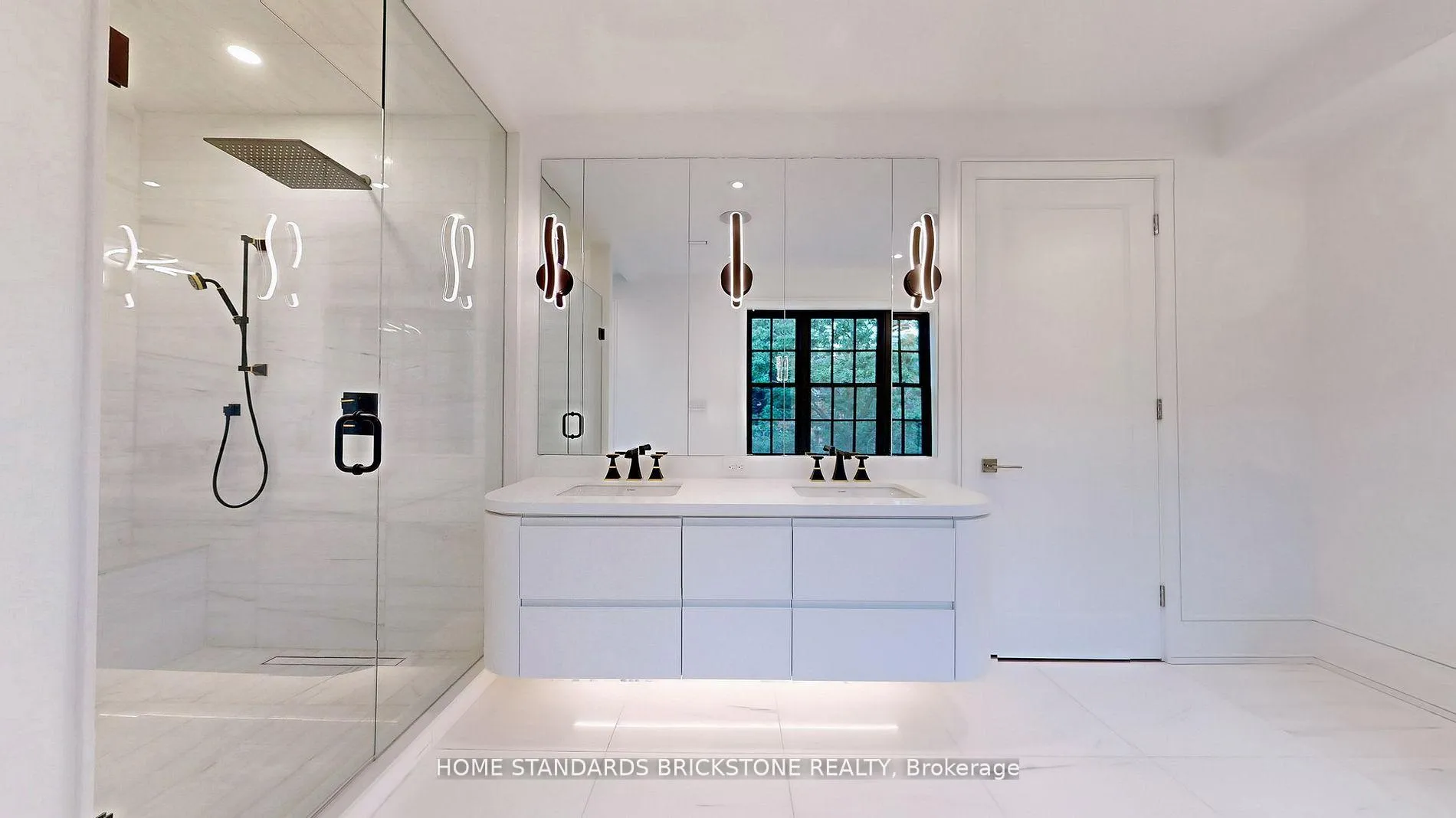 Photo 29 of 38 Elgin Avenue, Toronto, The Annex — HOMEH