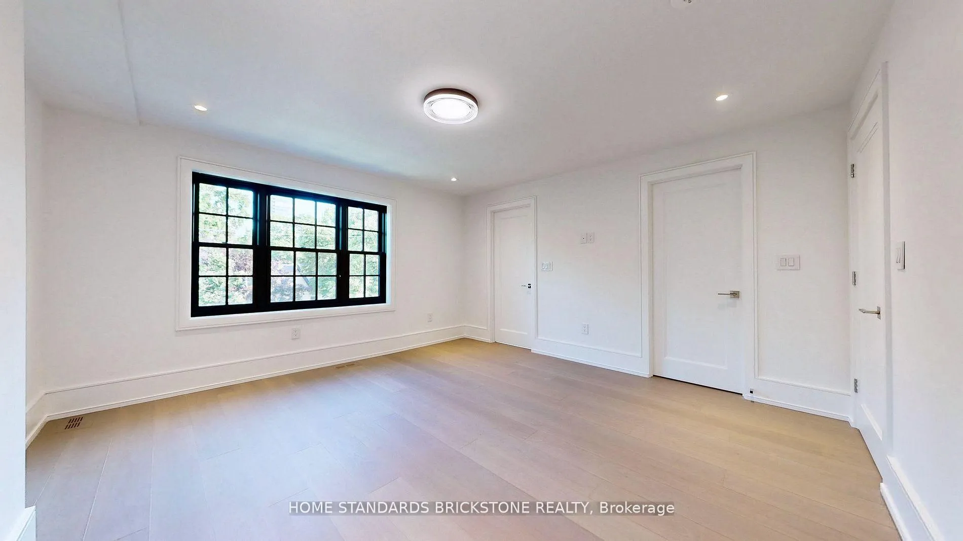 Photo 35 of 38 Elgin Avenue, Toronto, The Annex — HOMEH