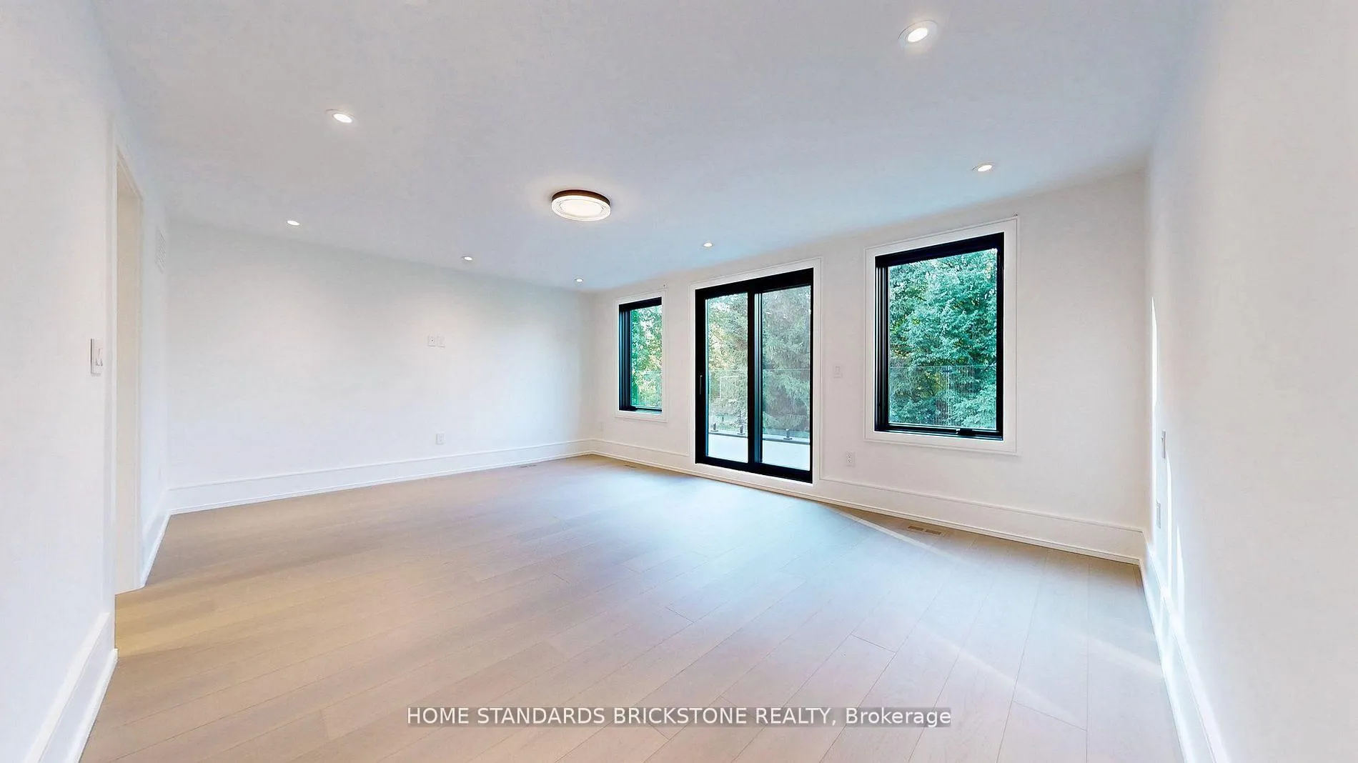 Photo 40 of 38 Elgin Avenue, Toronto, The Annex — HOMEH