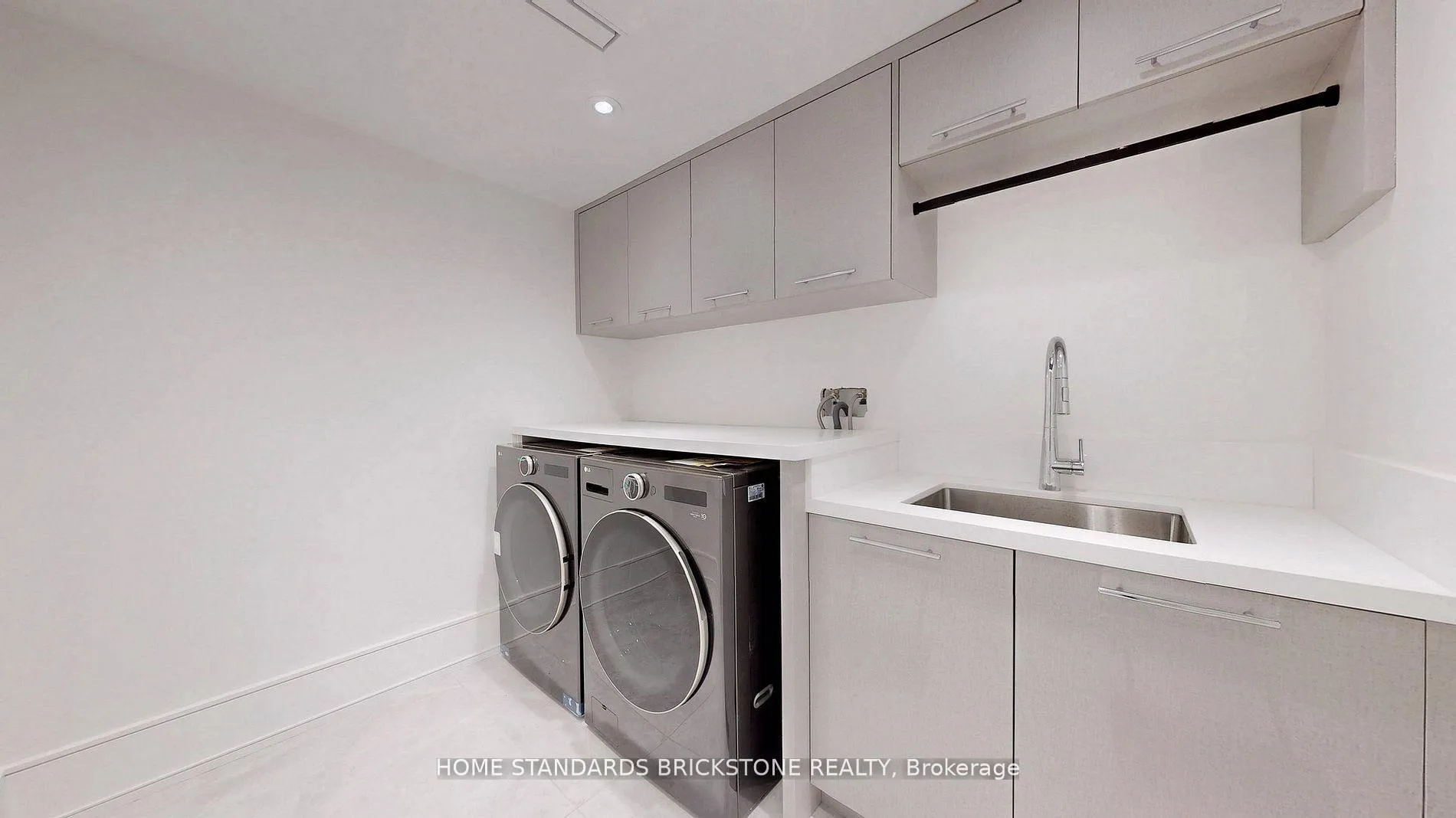Photo 44 of 38 Elgin Avenue, Toronto, The Annex — HOMEH