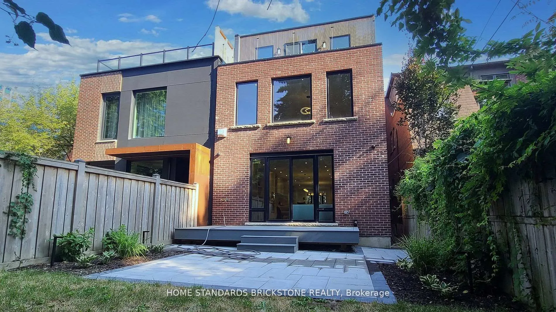 Photo 47 of 38 Elgin Avenue, Toronto, The Annex — HOMEH