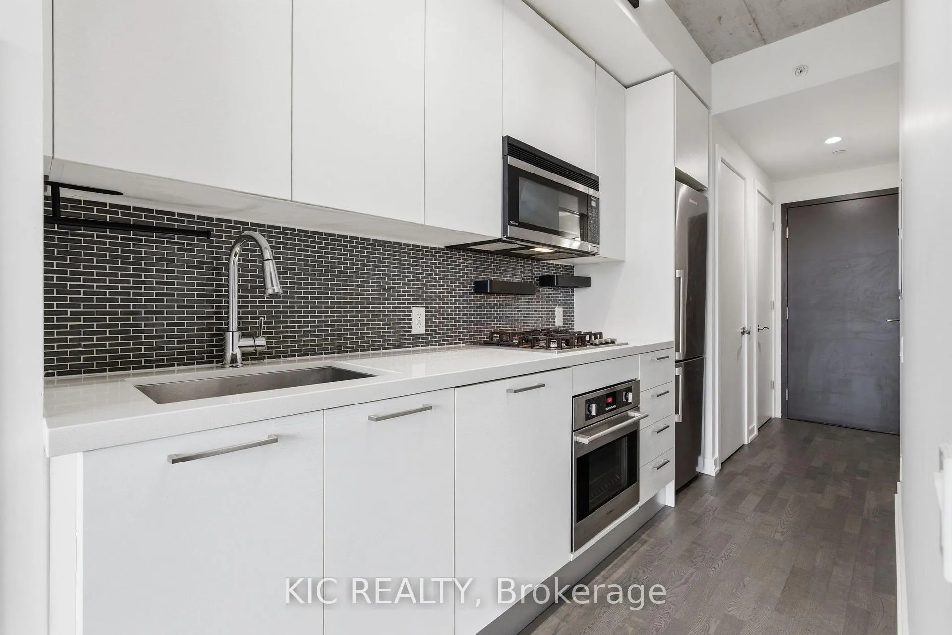 Photo 5 of Unit 408, 60 Haslett Avenue Road, Toronto, The Beaches — HOMEH