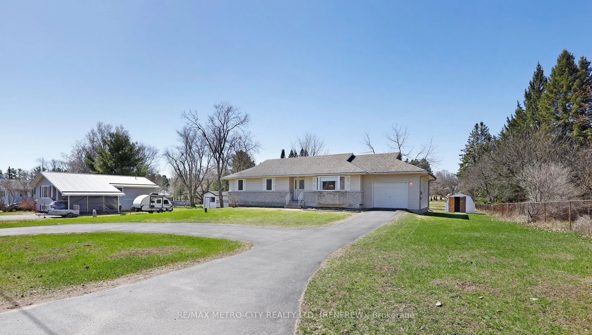 Photo 1 of 3805 Burnstown Road, Renfrew — HOMEH