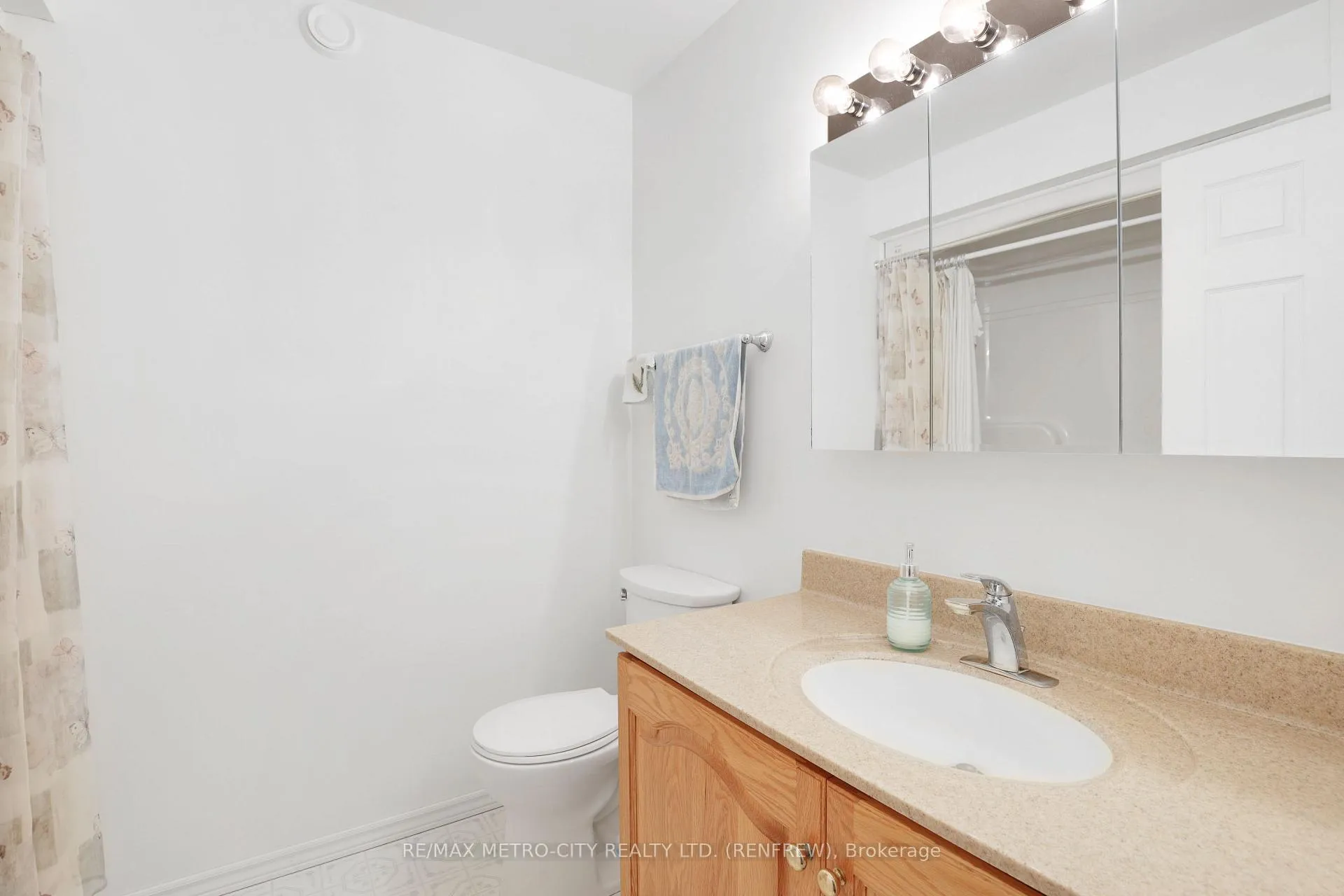 Photo 23 of 3805 Burnstown Road, Renfrew — HOMEH