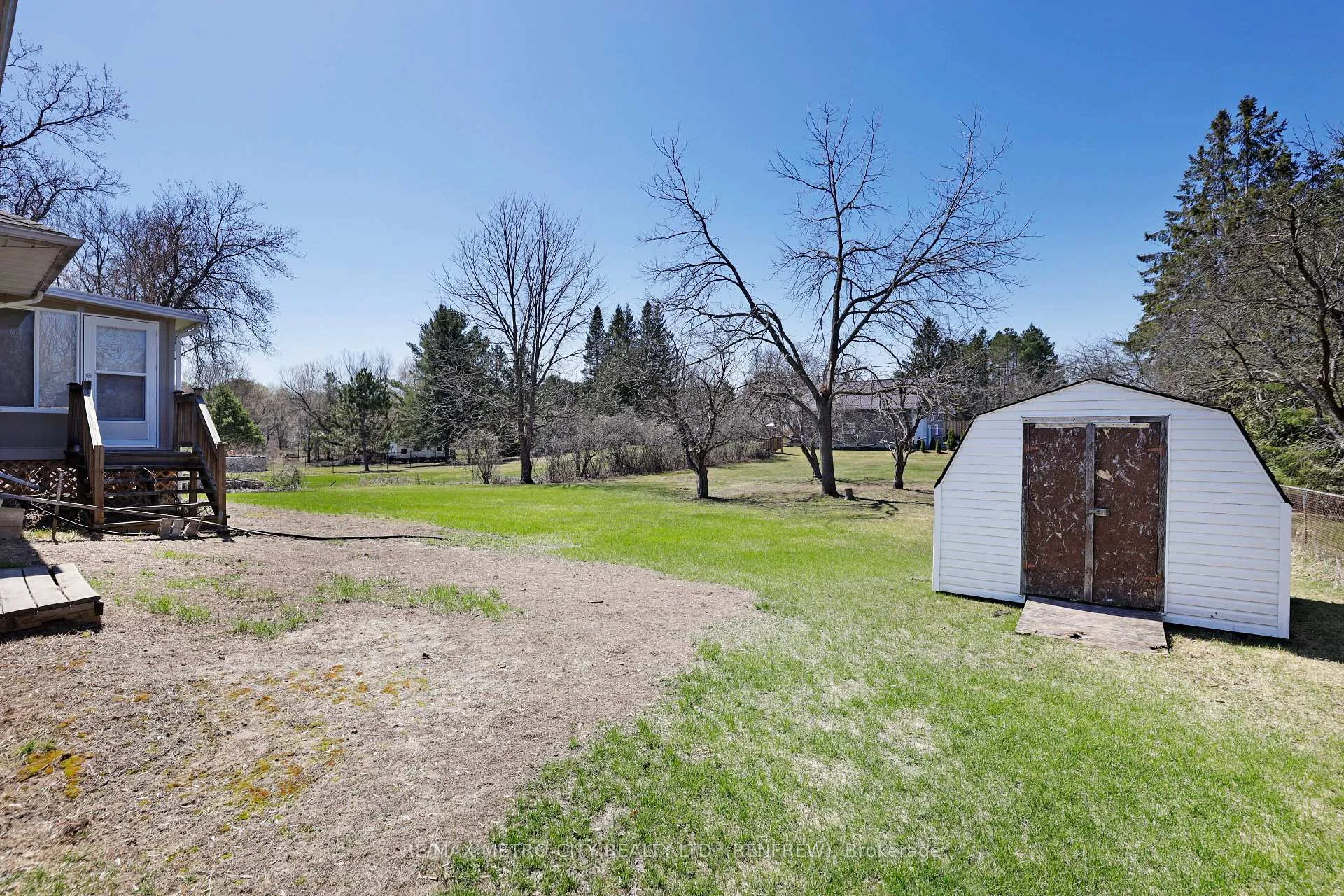Photo 30 of 3805 Burnstown Road, Renfrew — HOMEH