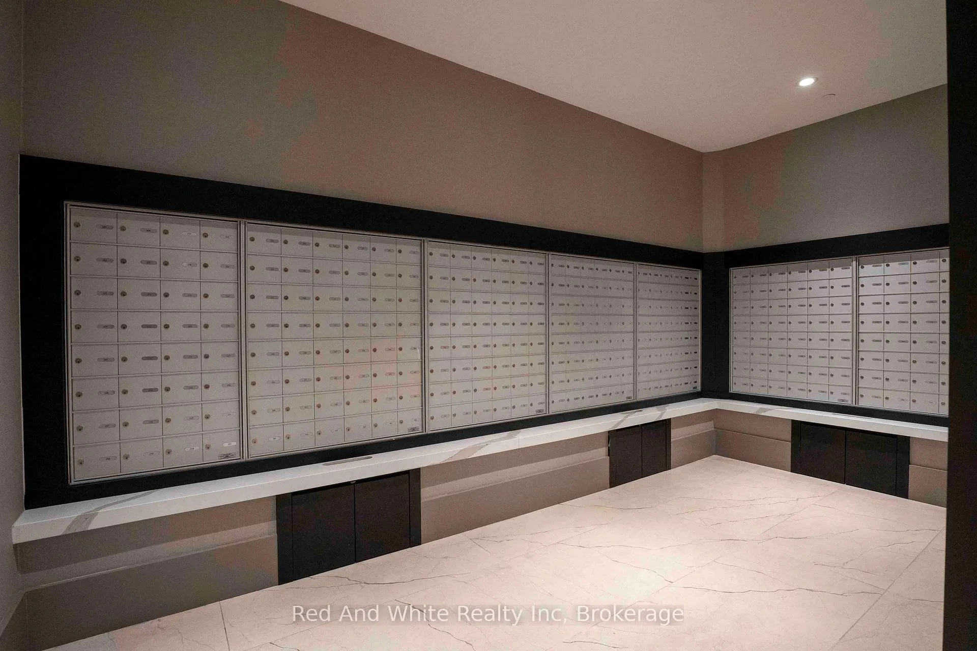 Photo 21 of Unit 803, 55 Duke Street W, Kitchener, City Commercial Core — HOMEH
