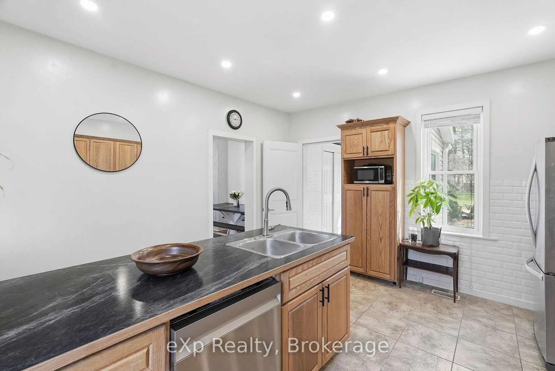 Photo 8 of 361 6th Avenue, Hanover — HOMEH