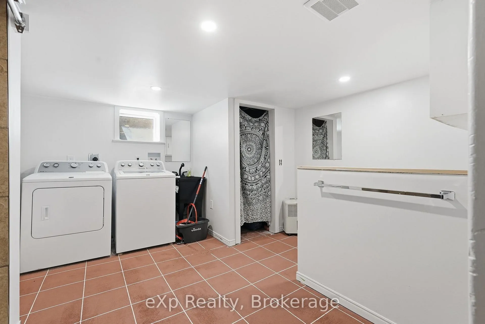 Photo 26 of 361 6th Avenue, Hanover — HOMEH