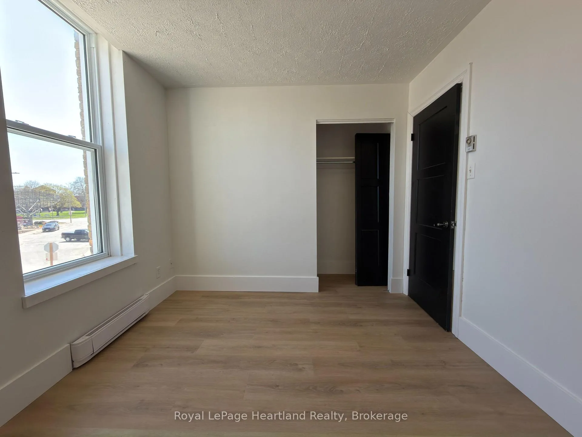 Photo 9 of Unit 3, 6 Isaac Street, Central Huron, Clinton — HOMEH