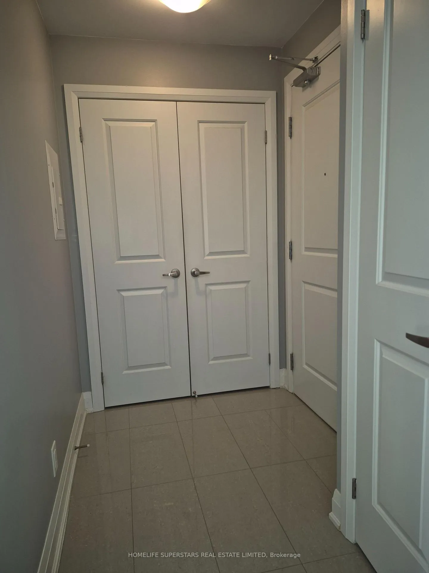 Photo 4 of Unit 803, 12 Woodstream Boulevard, Vaughan, Vaughan Grove — HOMEH