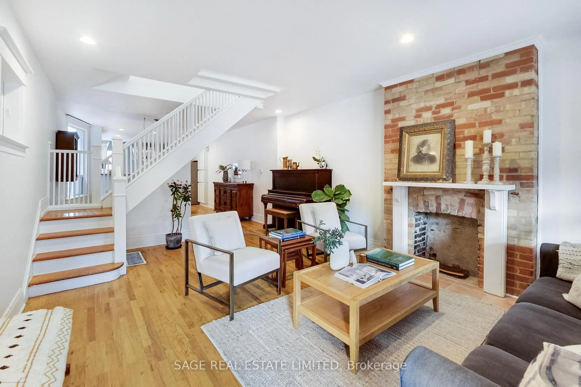 Photo 5 of 62A Galley Avenue, Toronto, Roncesvalles — HOMEH
