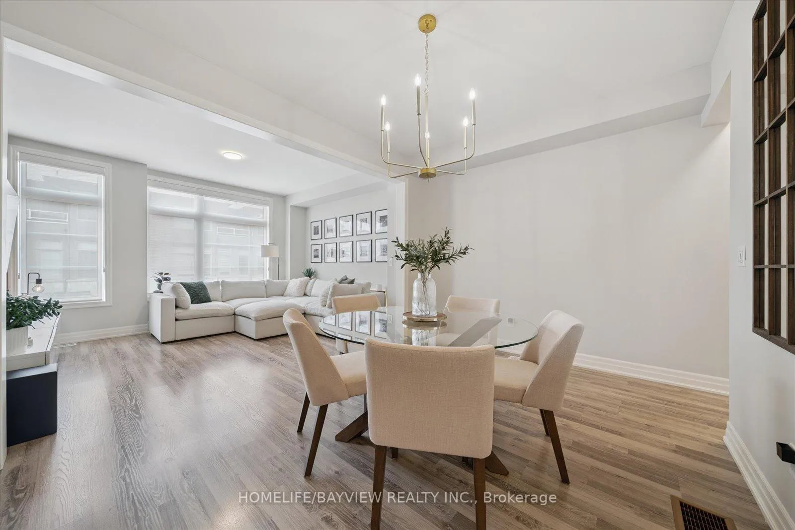 Photo 14 of Unit 3, 384 Arctic Red Drive, Oshawa, Windfields — HOMEH