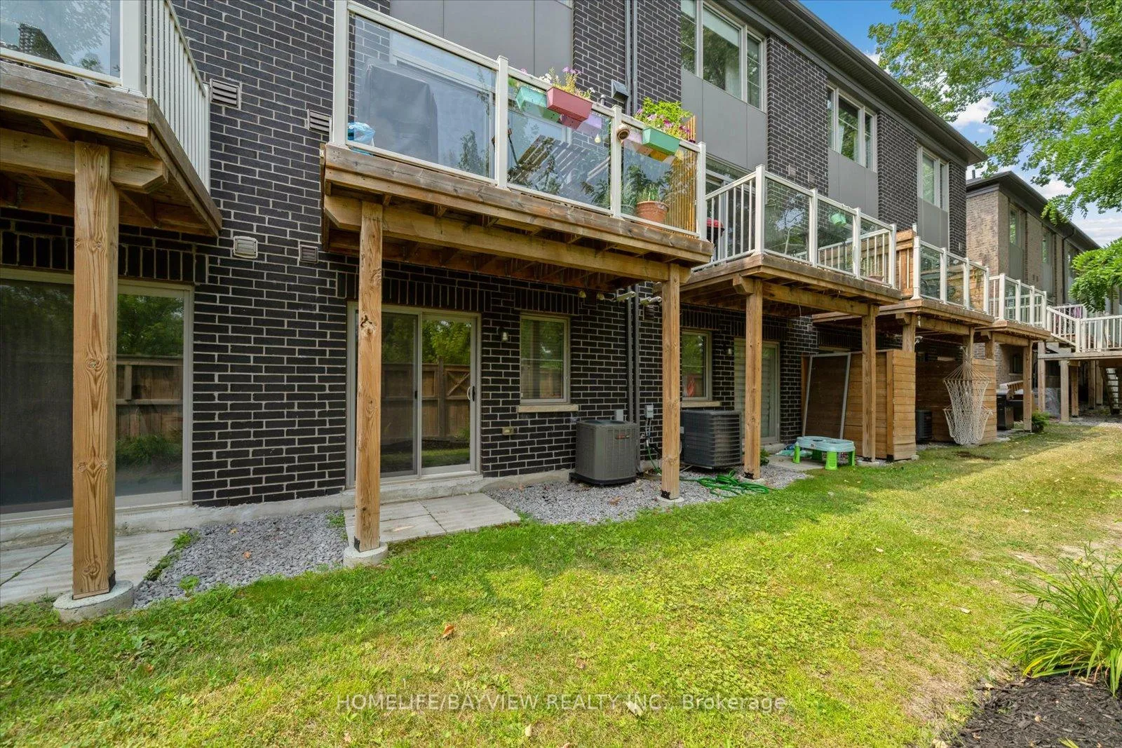Photo 36 of Unit 3, 384 Arctic Red Drive, Oshawa, Windfields — HOMEH